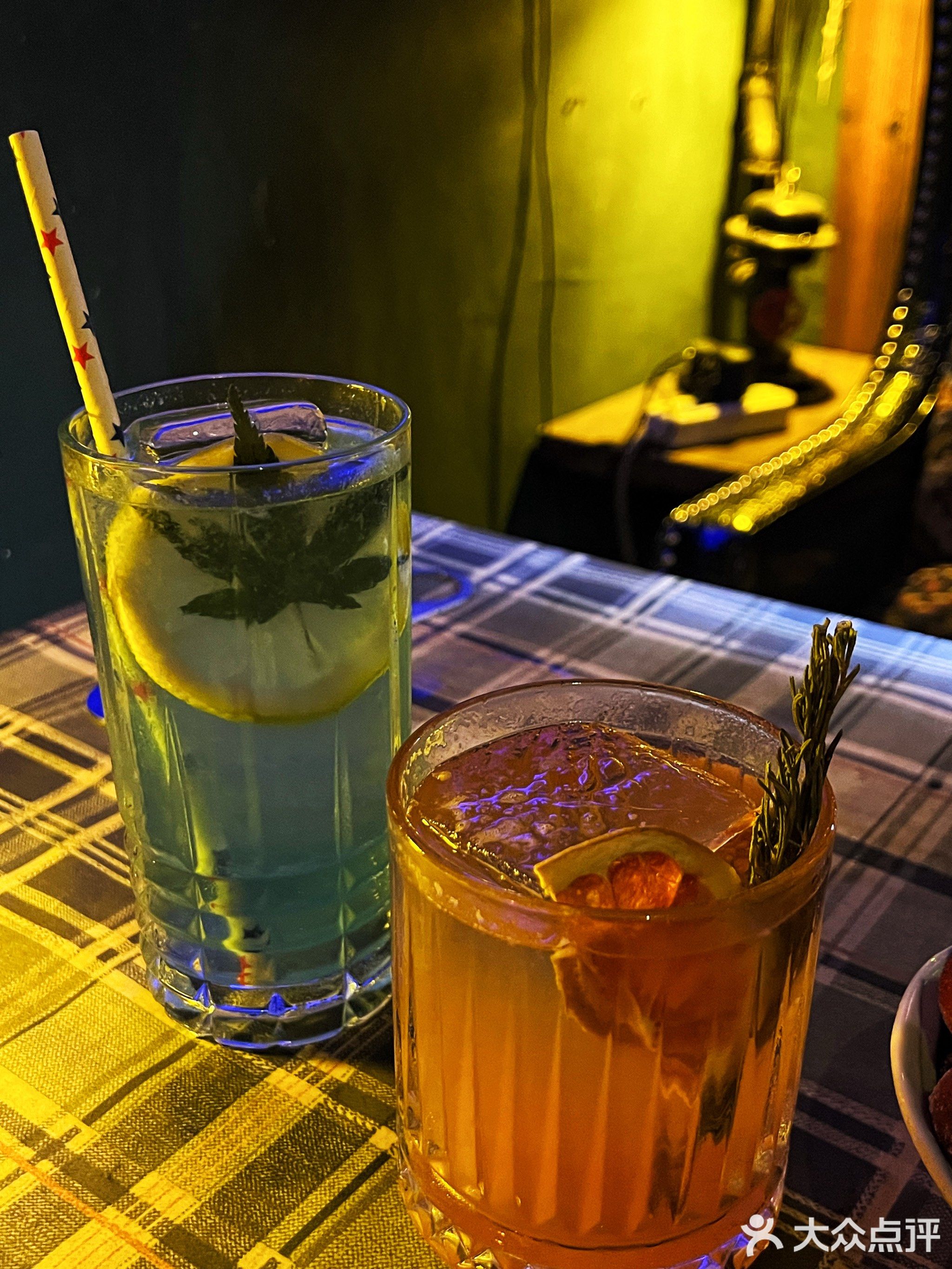 塘口酒吧