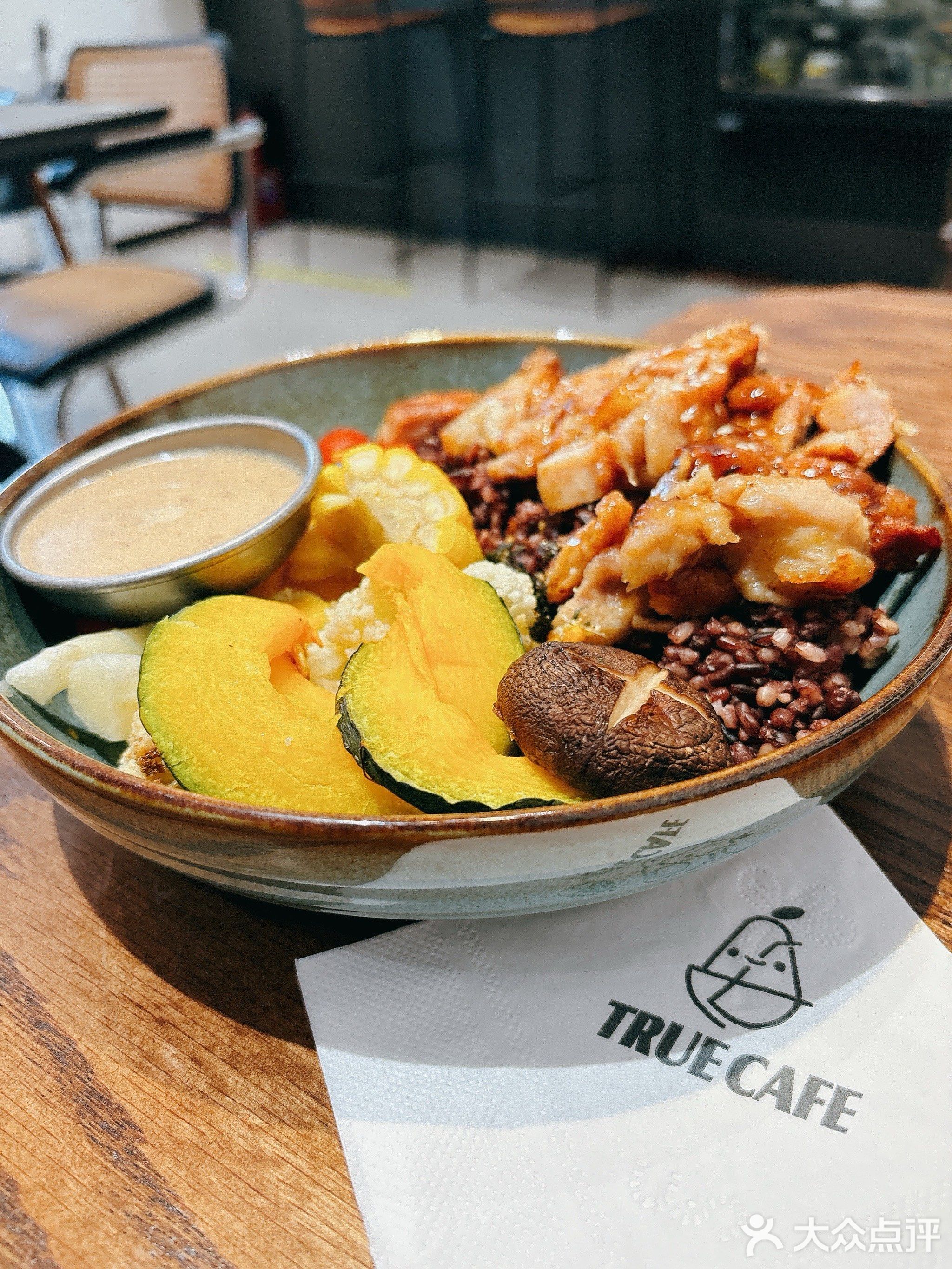 CHUJIAN CAFE初简轻食简餐