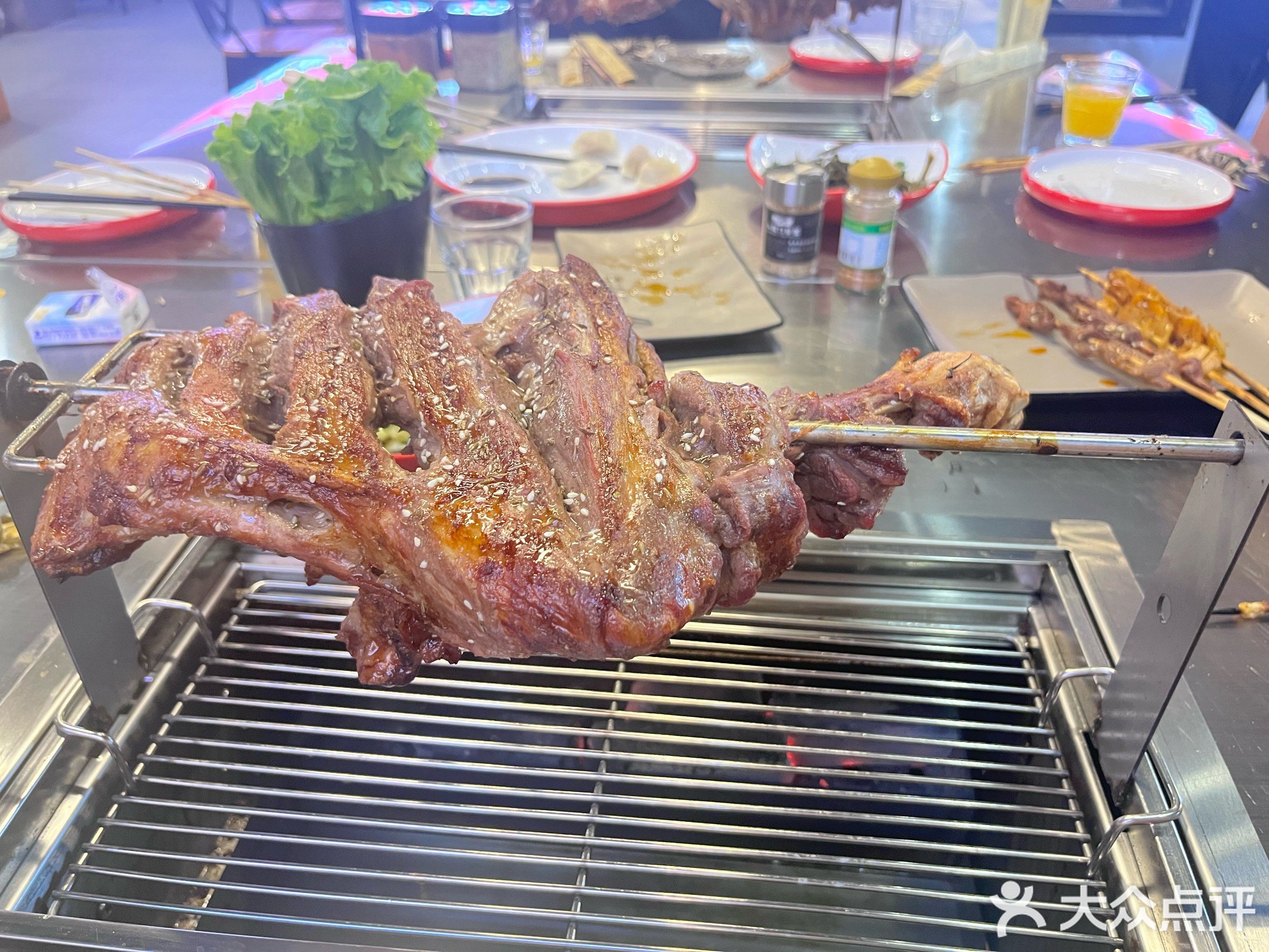 芳姐烤羊腿羊排全羊(文昌文建路店)