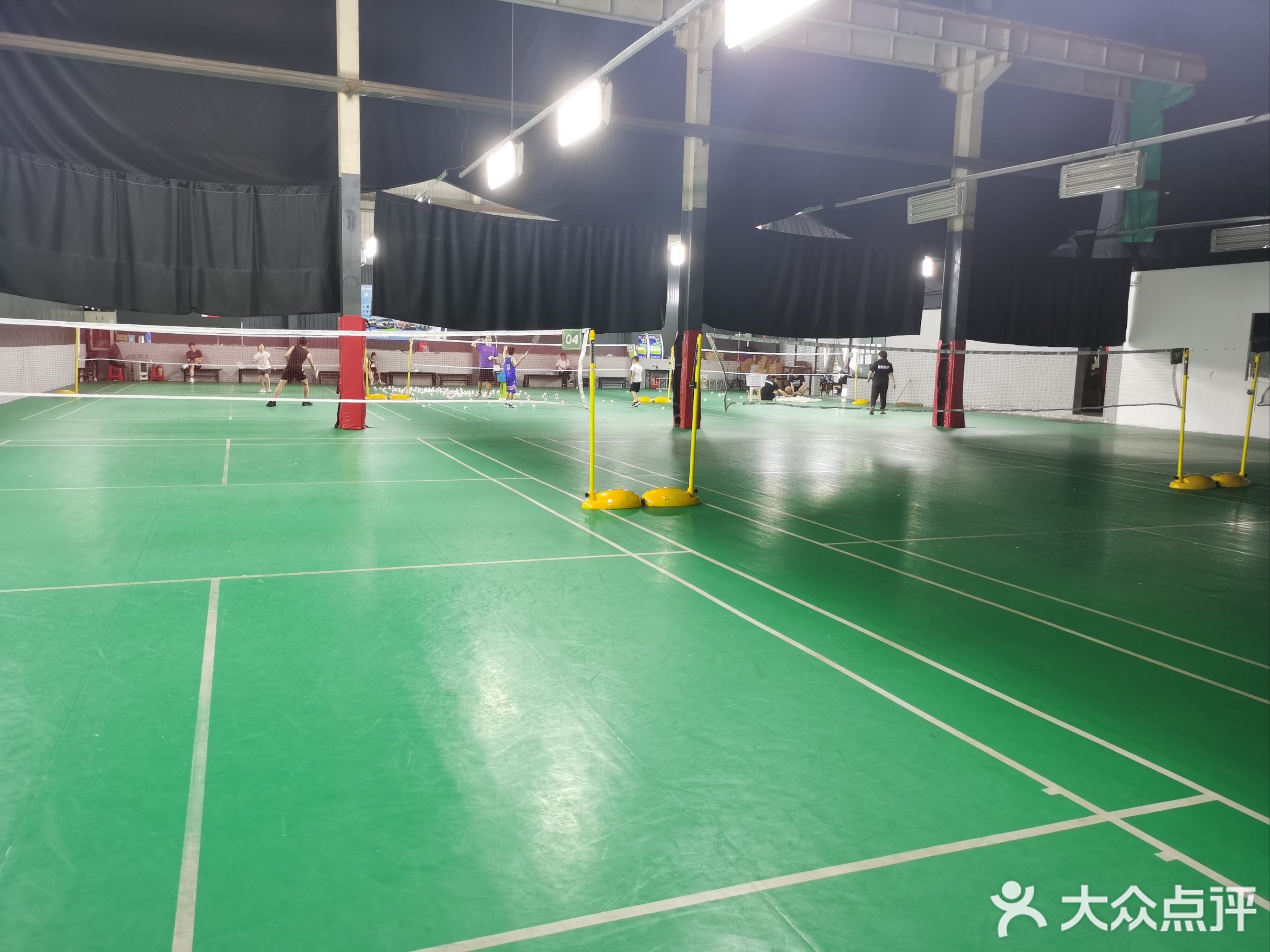 斗牛篮羽馆(北辰店)