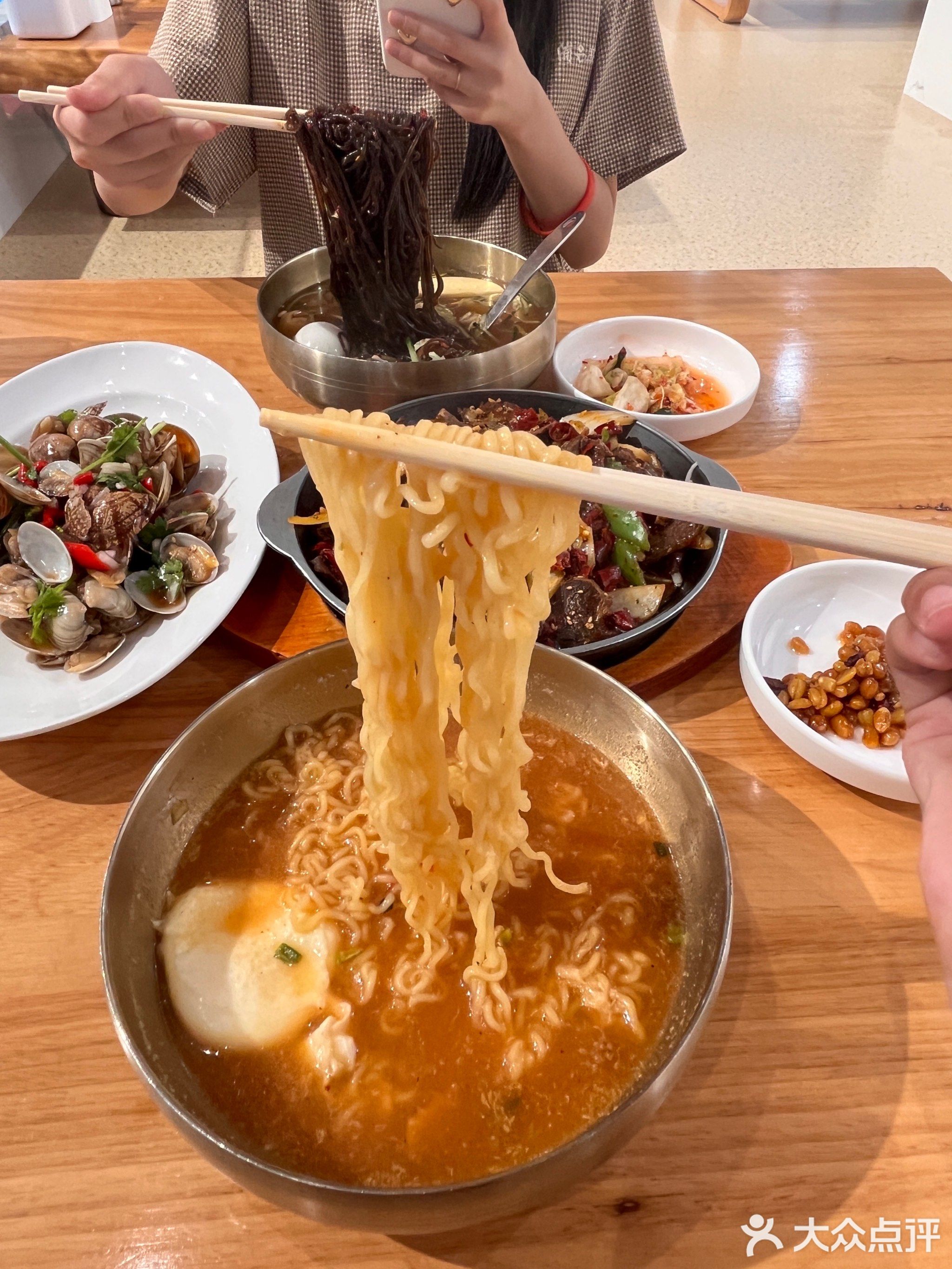 公新银铺