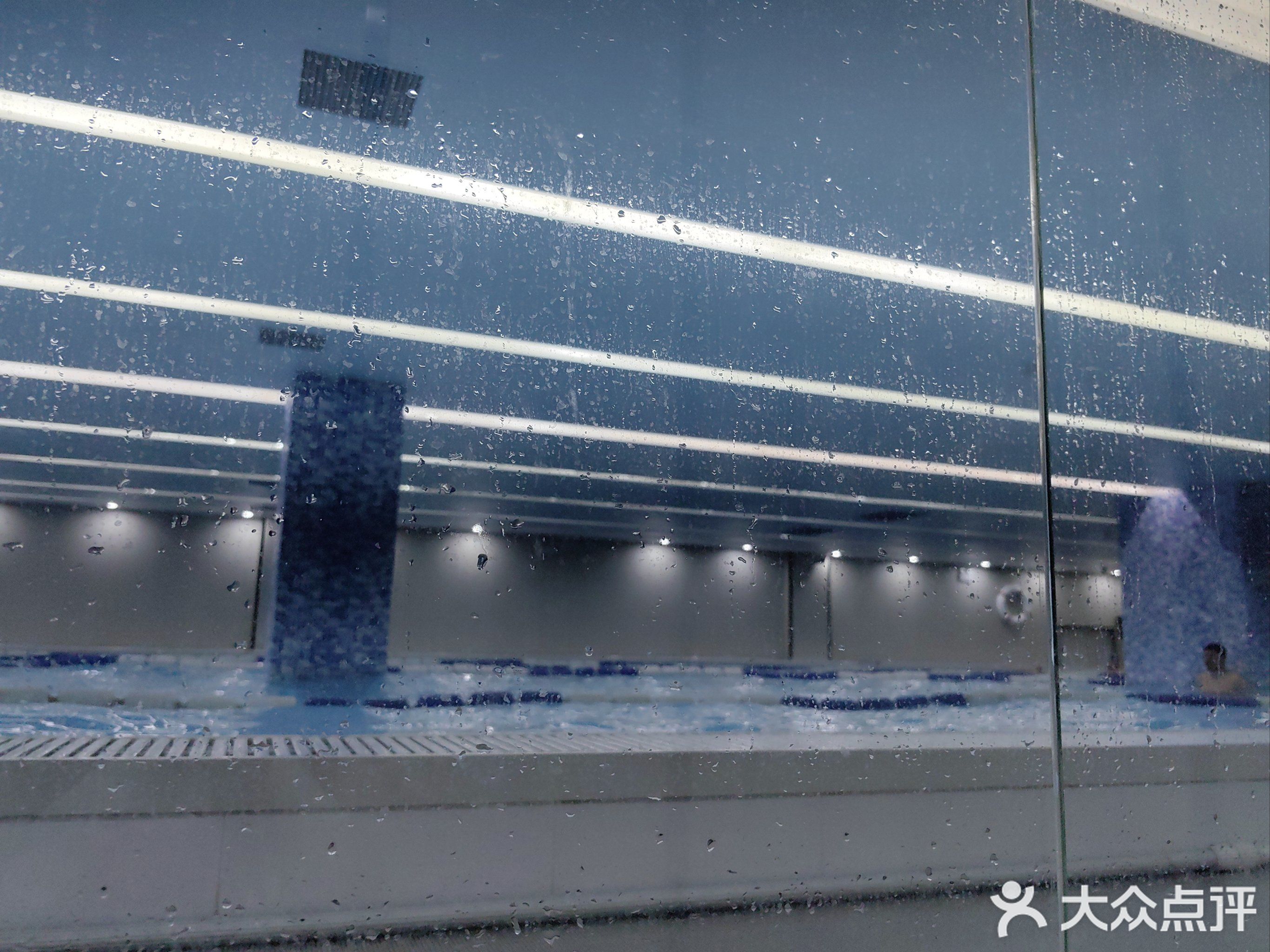河南省实验中学游泳馆