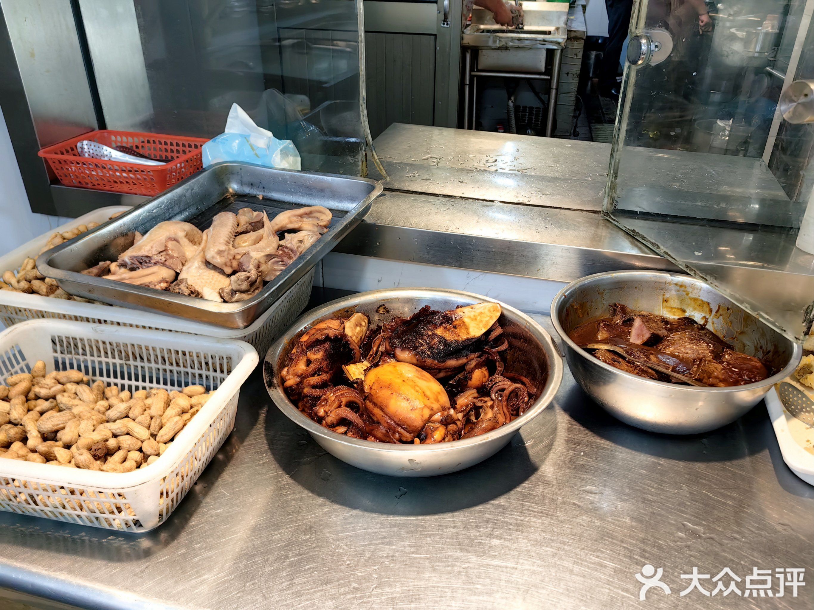 舟山市定海区西方明珠餐馆