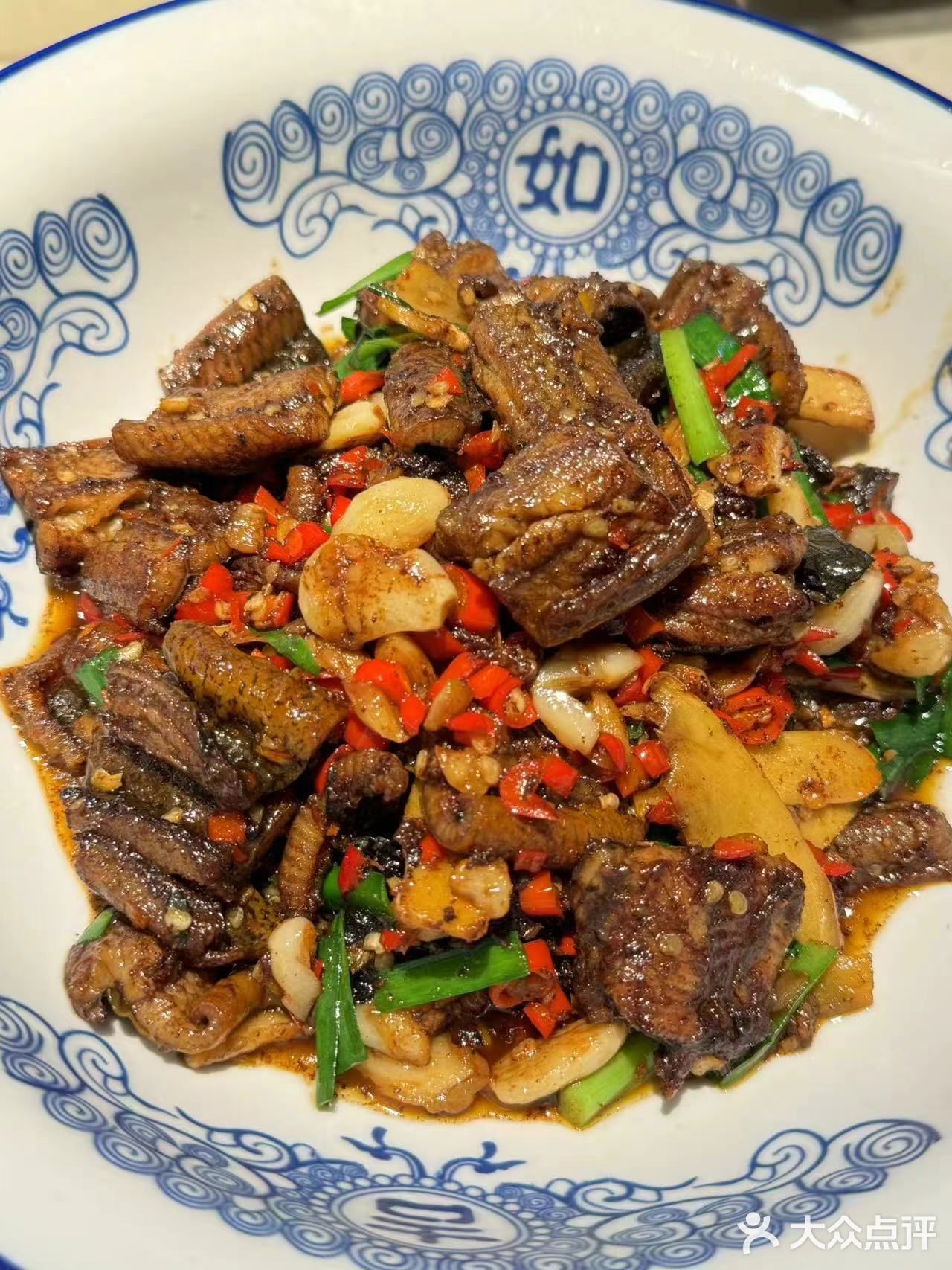 岳贤家湖湘鱼宴