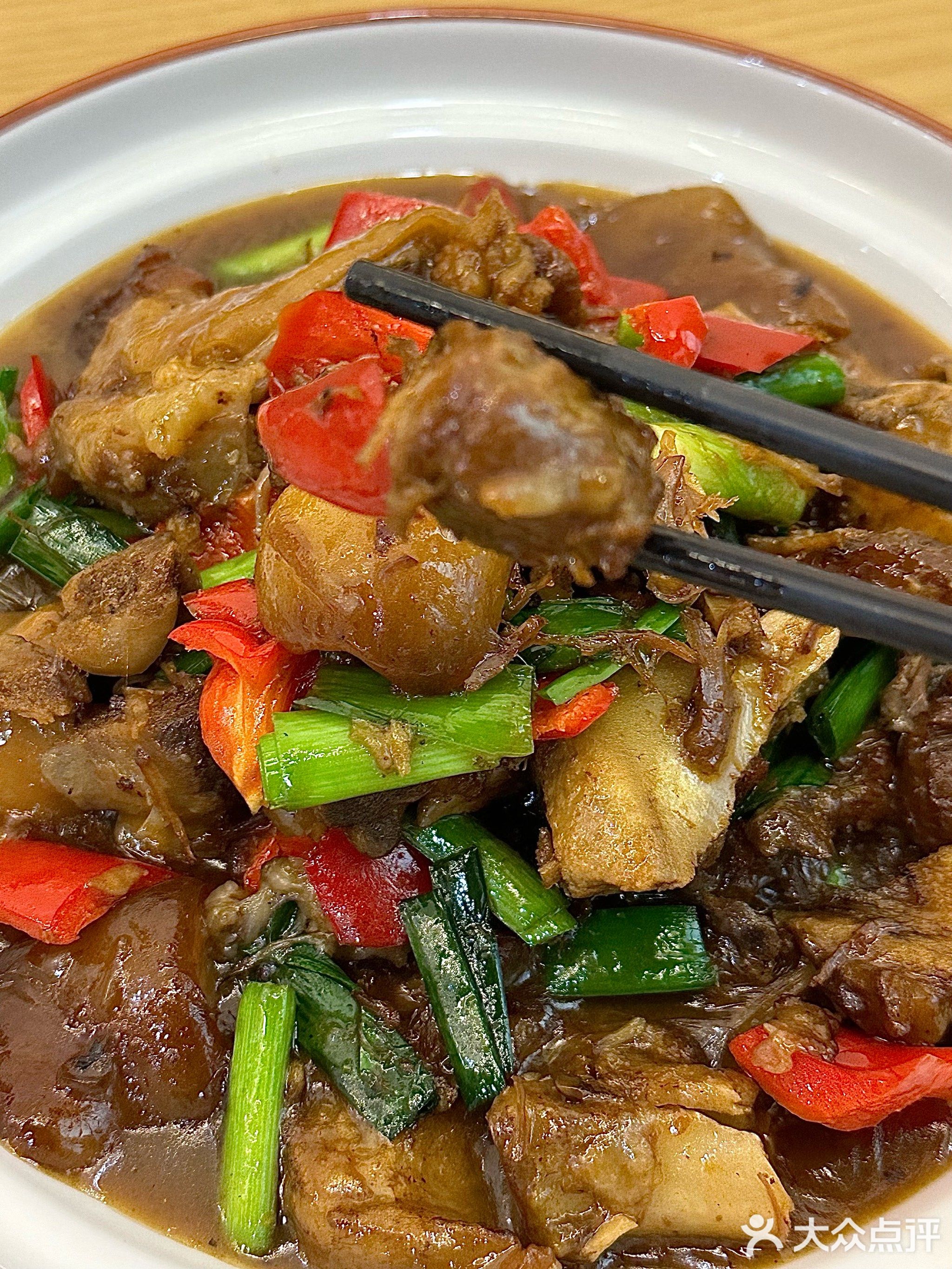 众味家赣湘菜馆(十八梯店)