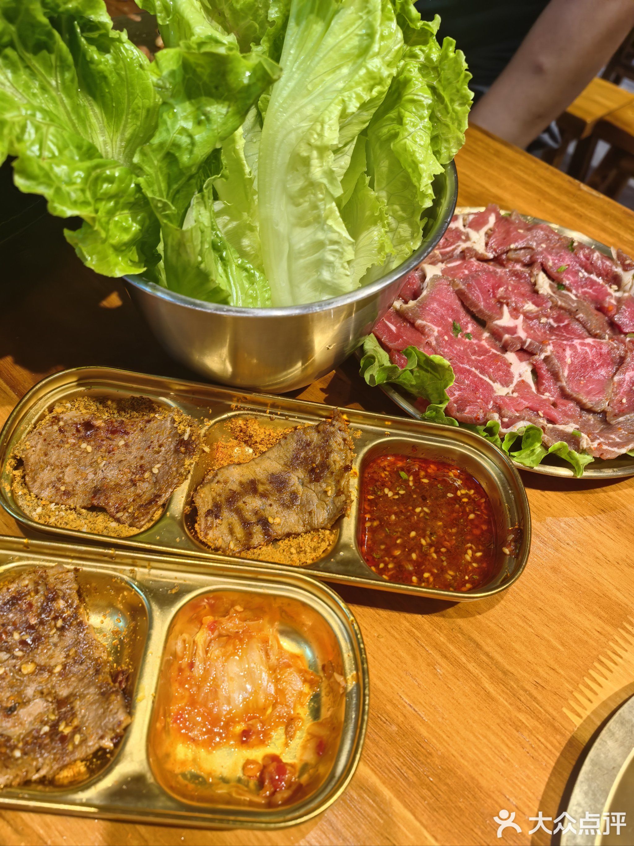 木木炭炉烤肉