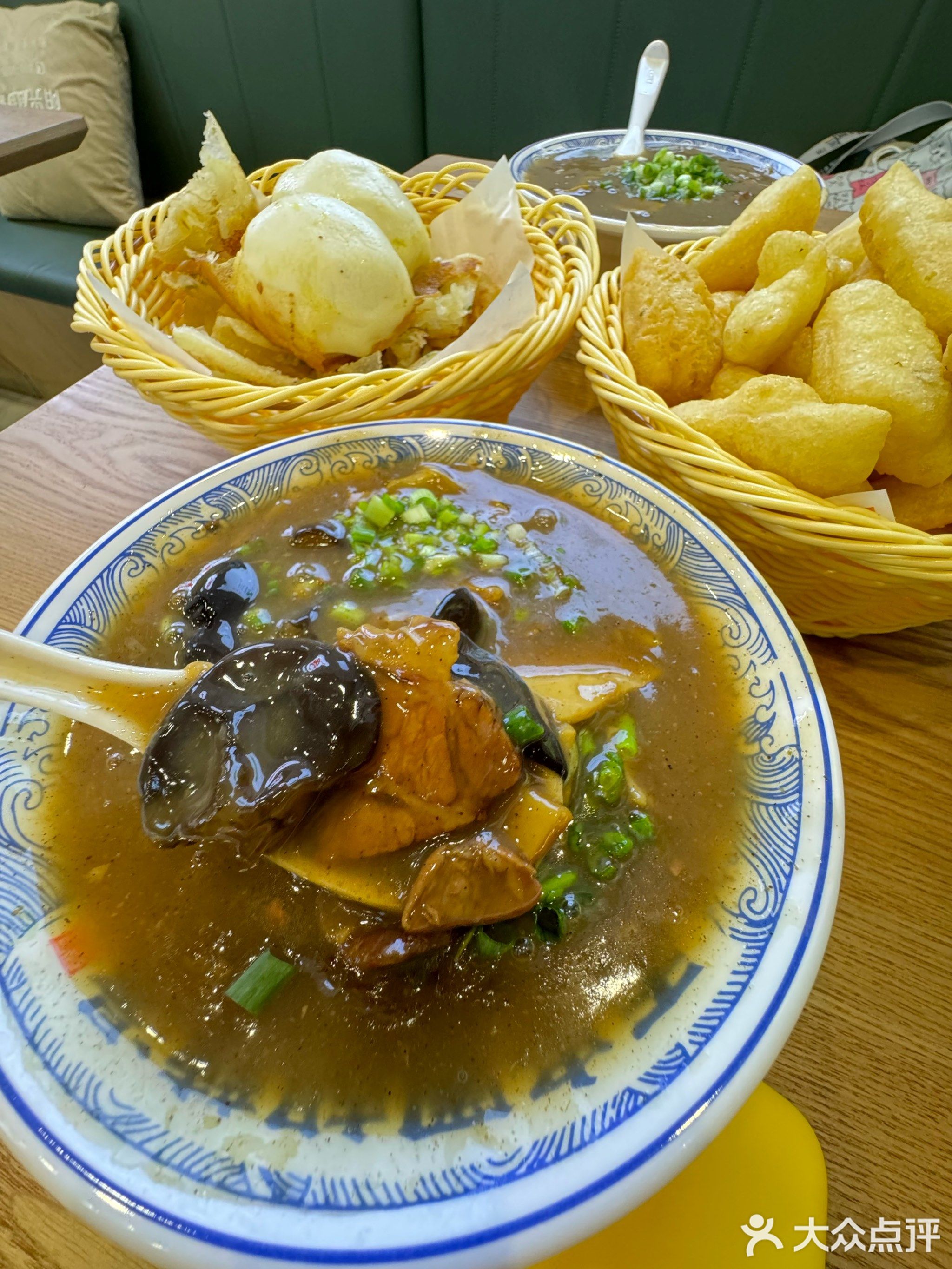 遇小二·胡辣汤中原名吃(星河双子塔店)