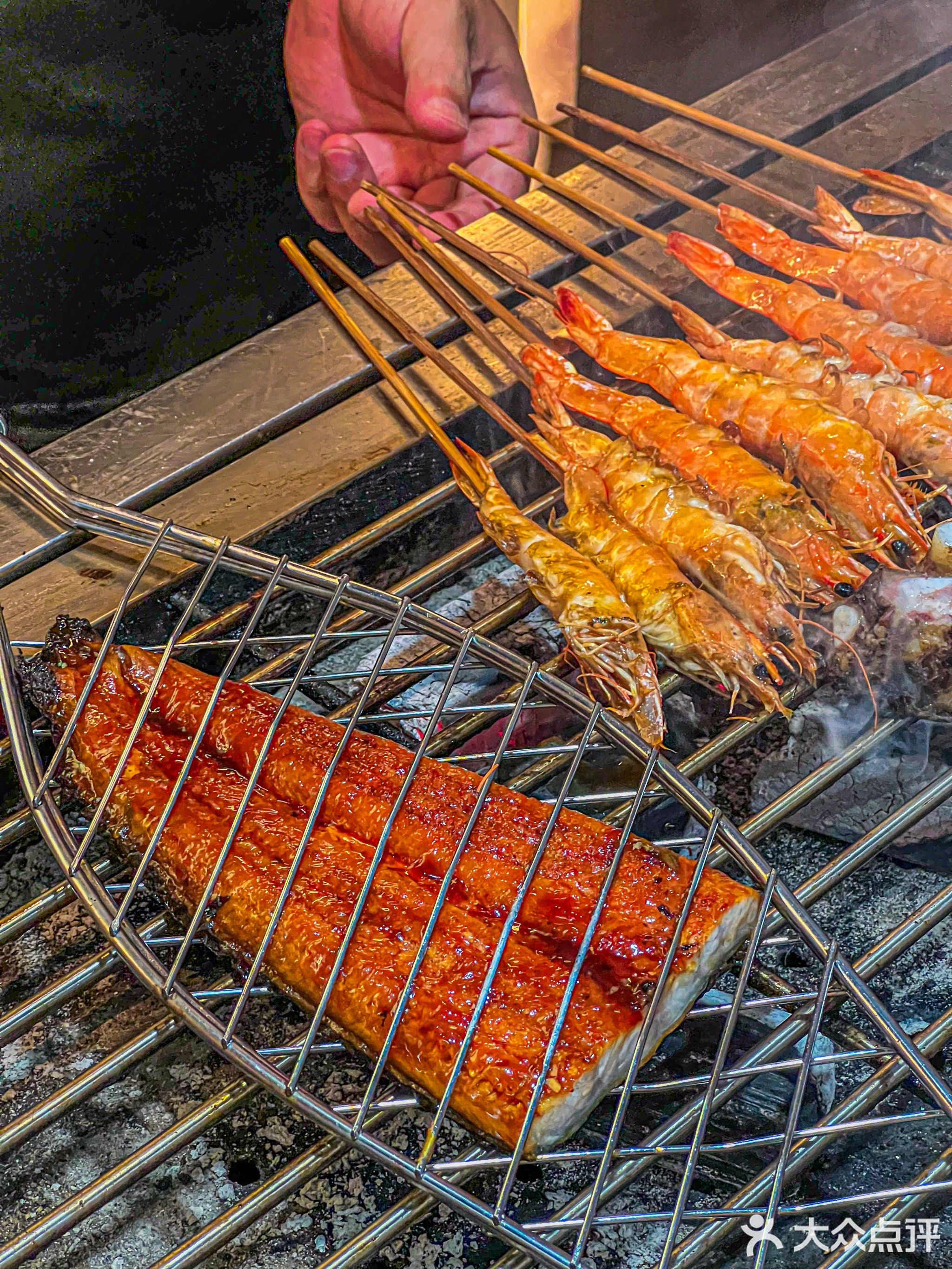 炭悦·街头烧烤