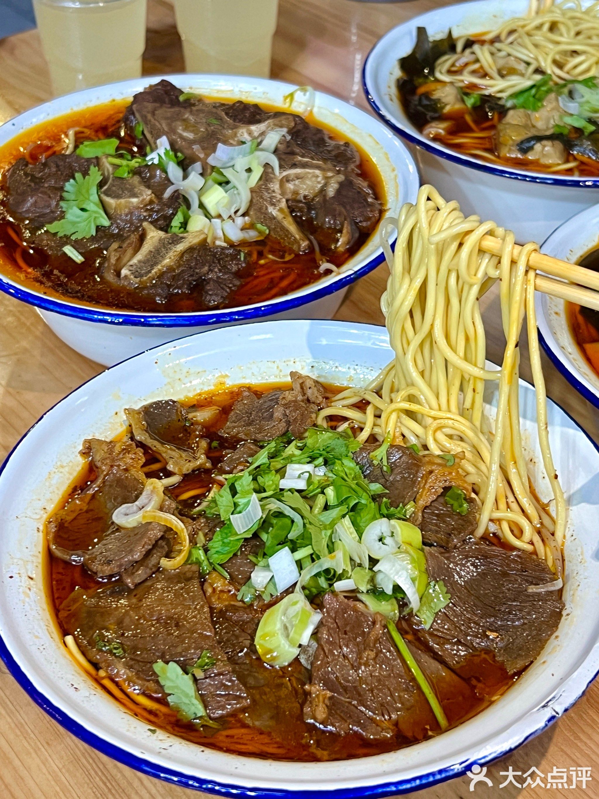 老字号襄阳牛肉面(君宁大厦店)