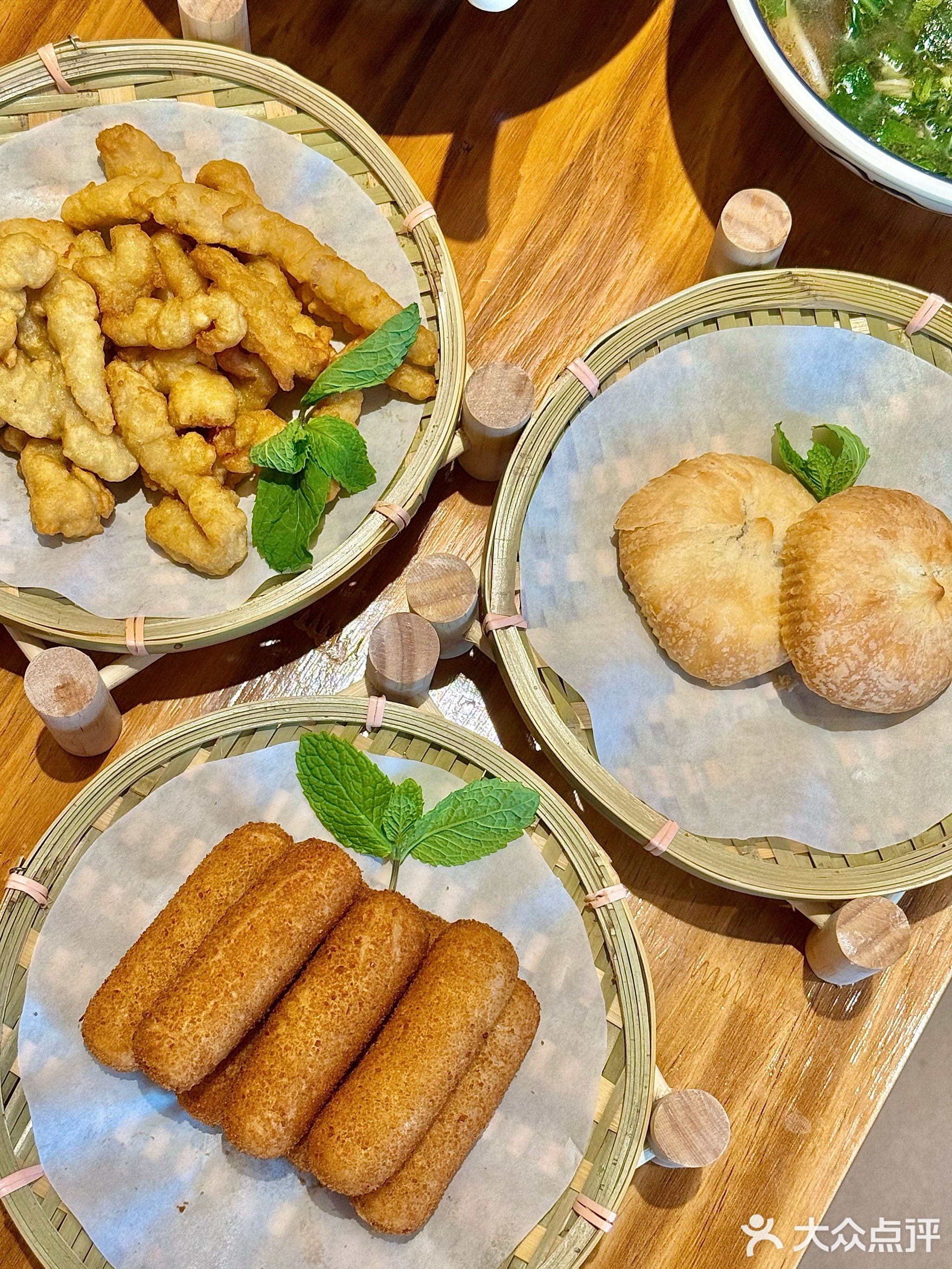 梁氏傣味鲜米线(坪郊店)