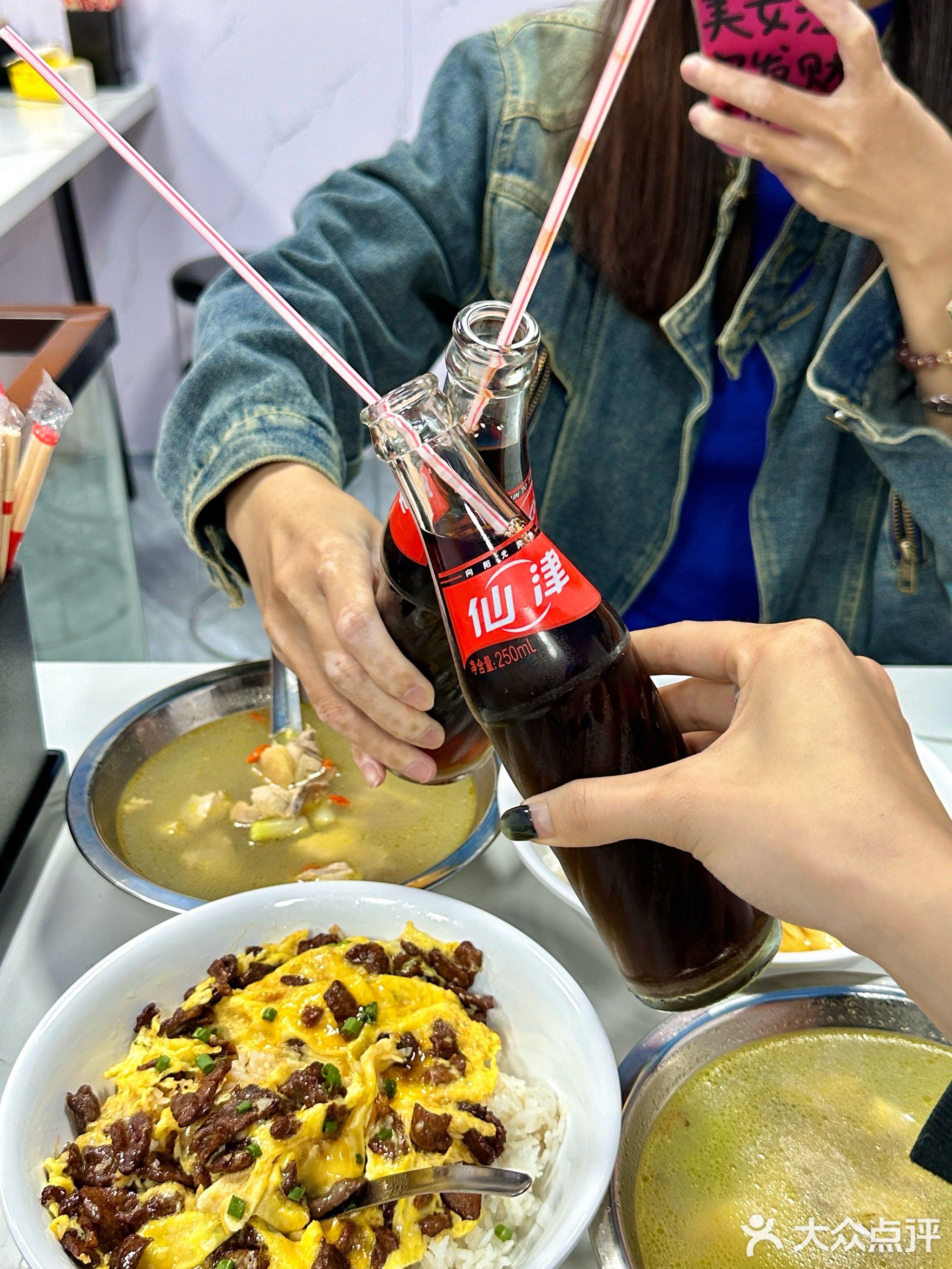 辉仔牛肉饭与海鲜汤(龙潮店)