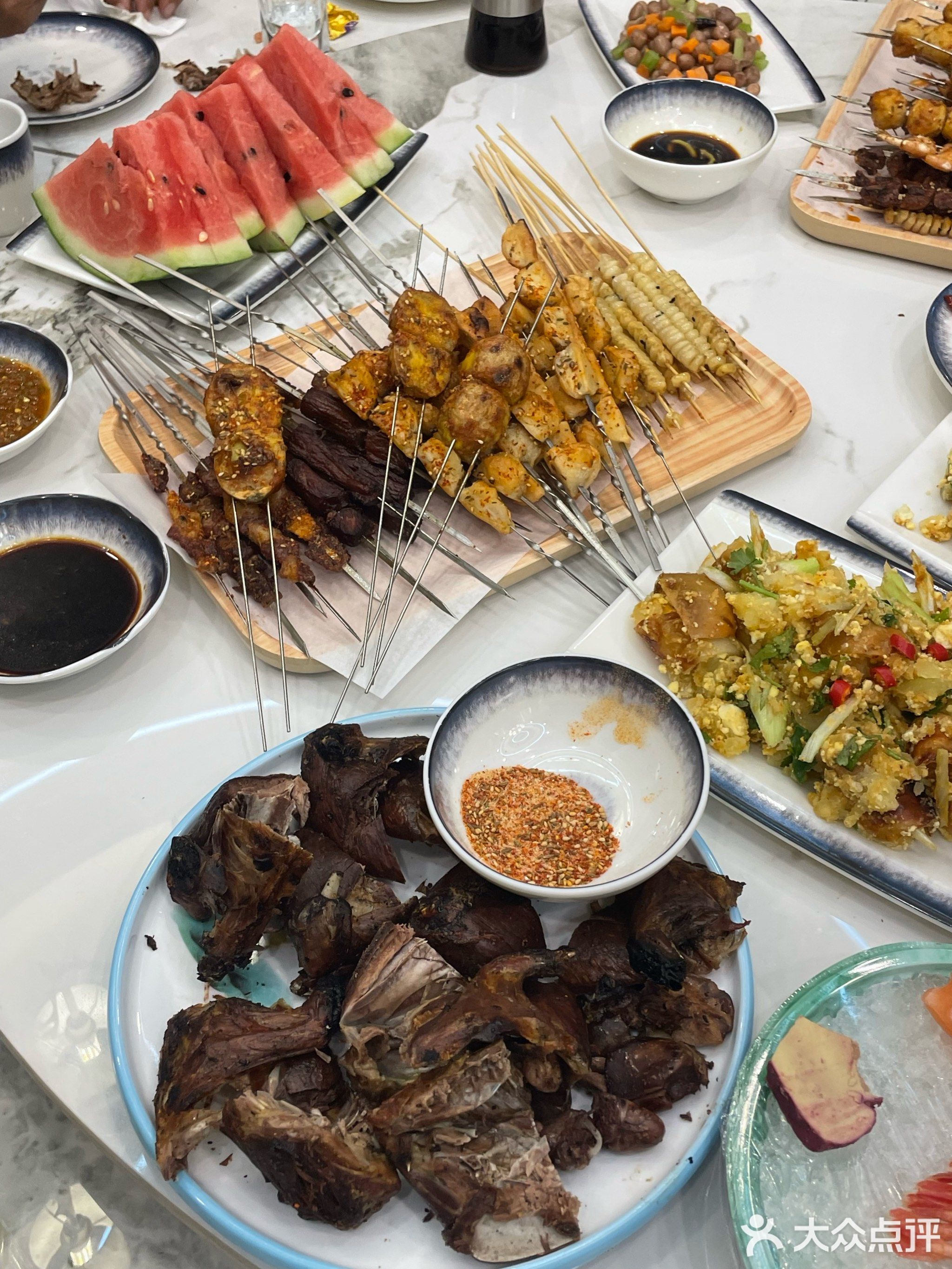 小丹清真烧烤店
