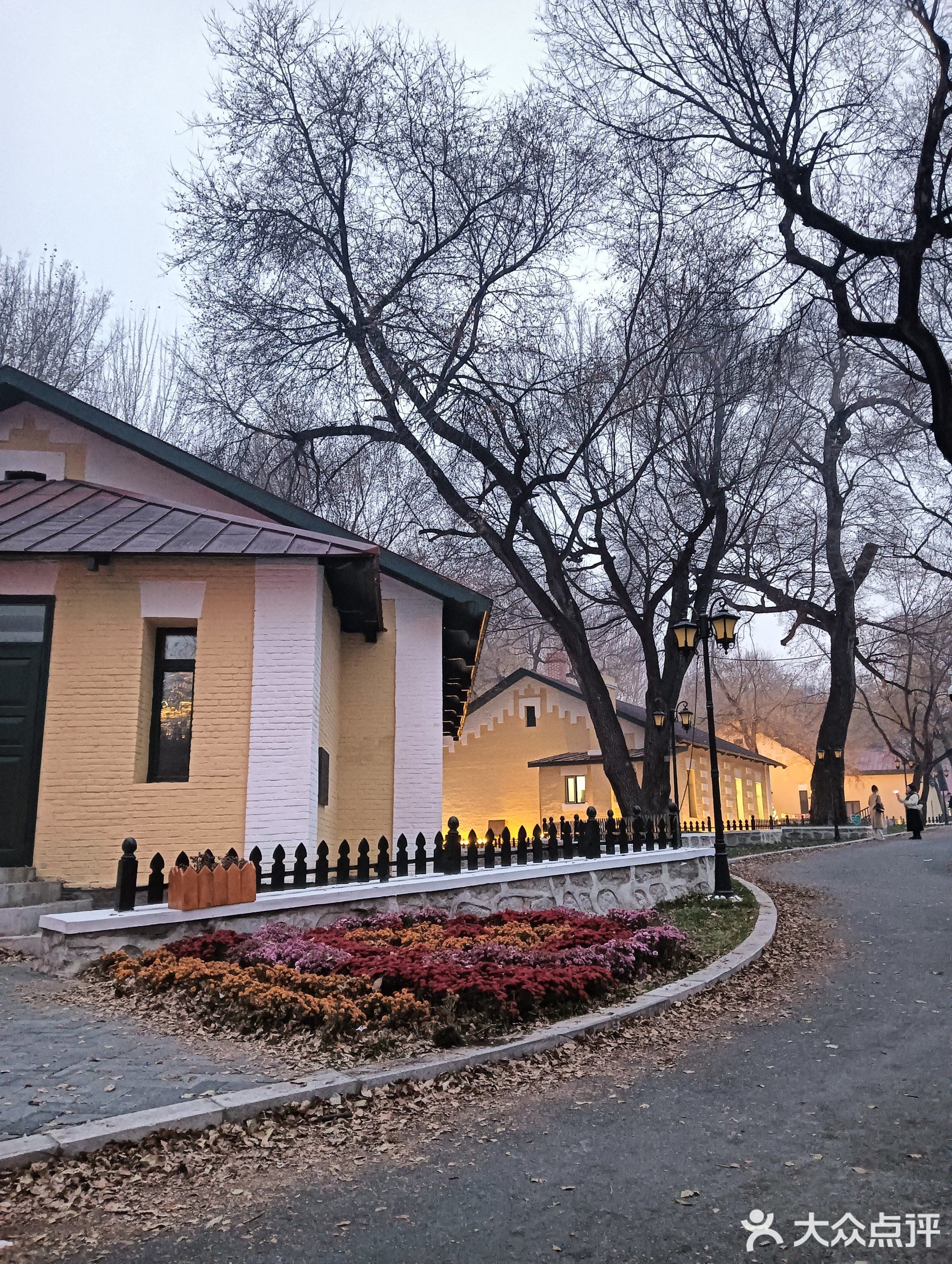 JOJO新派烤房俄式烤肉精酿(花园街露营店)