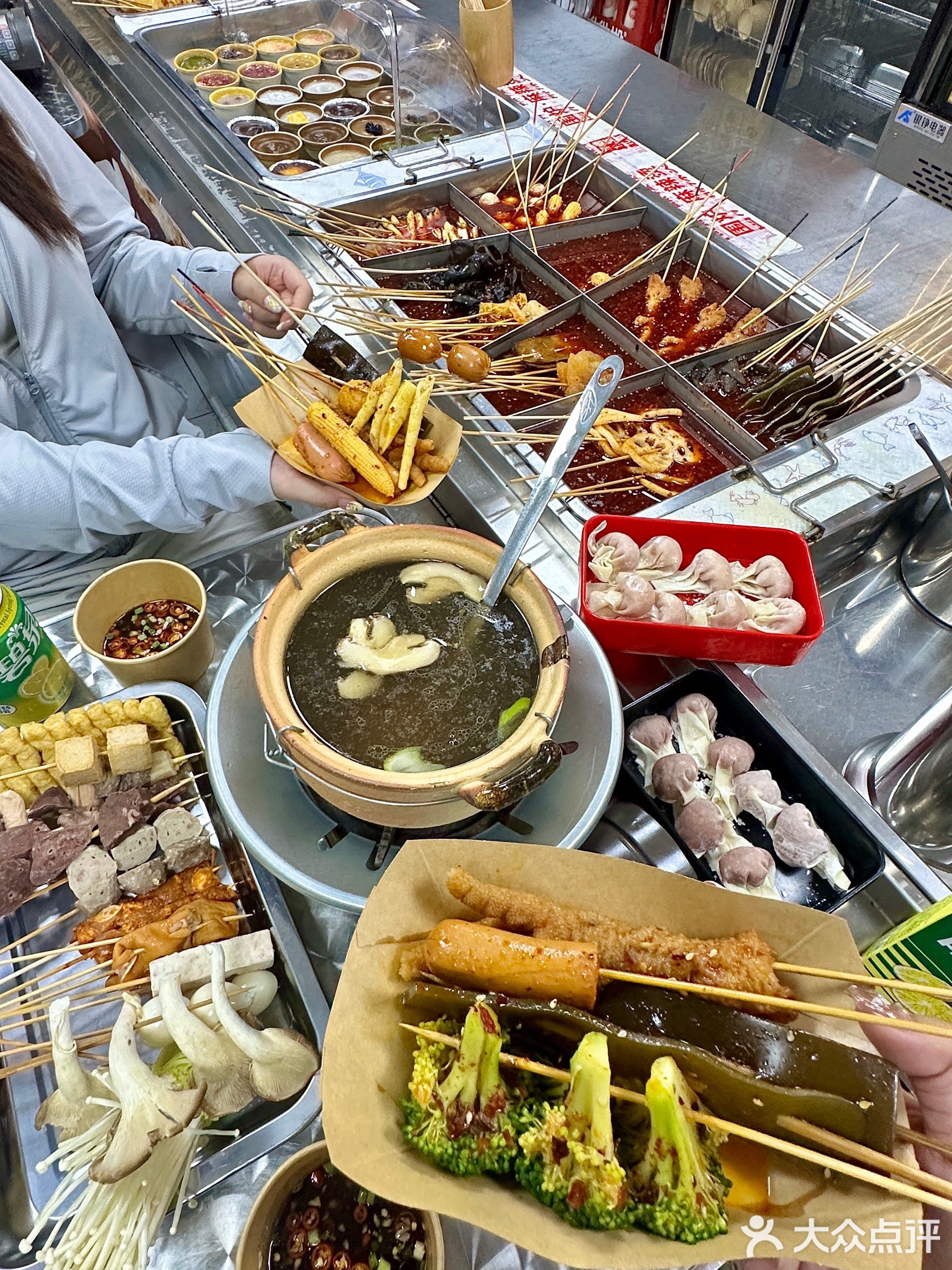 坪塘九號·老友社区麻辣烫·串串