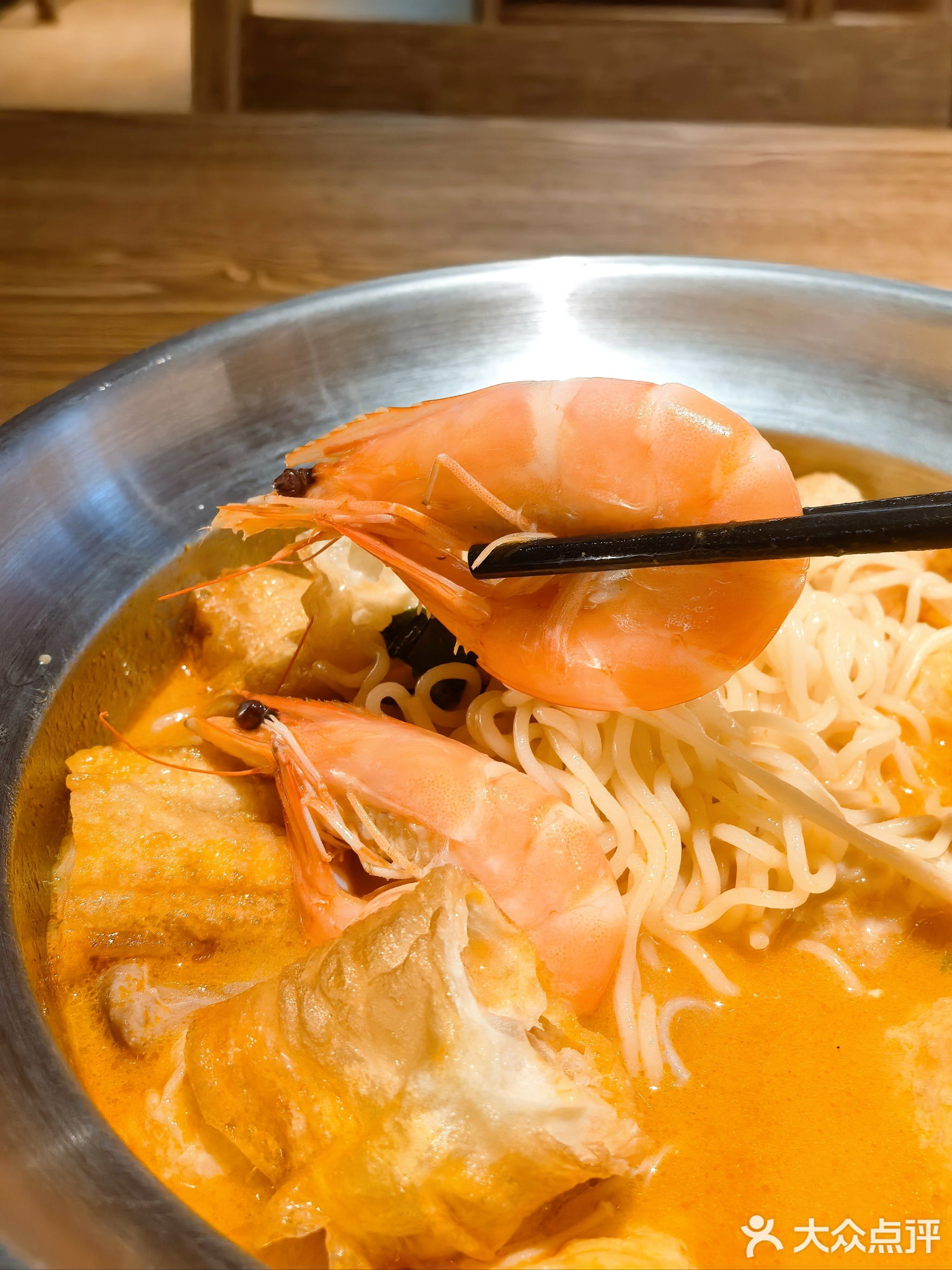 泰溜溜·泰面鲜捞·东南亚糖水铺(厦大店)