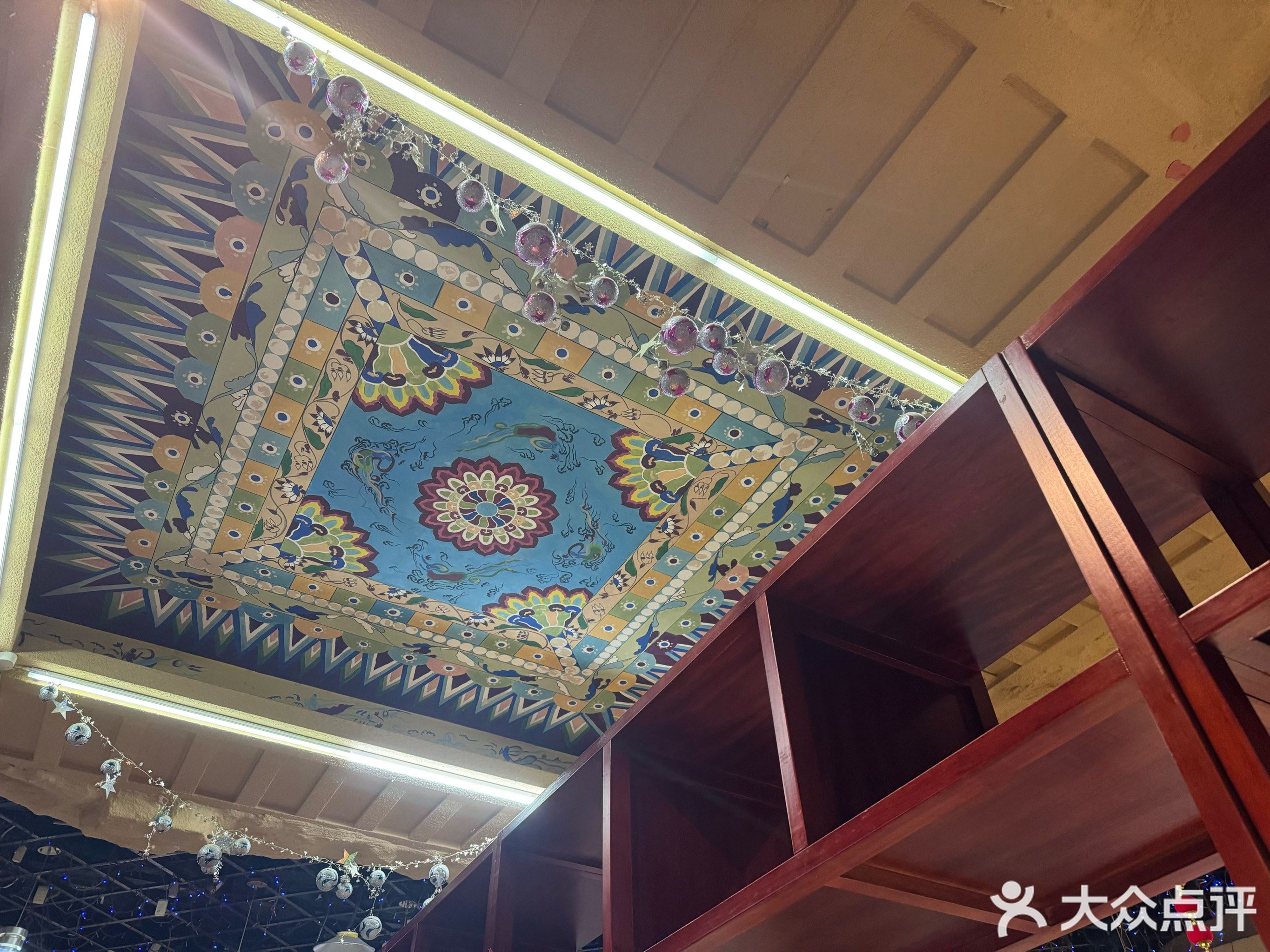 非尝牛炝锅鱼火锅(金轮宾馆店)