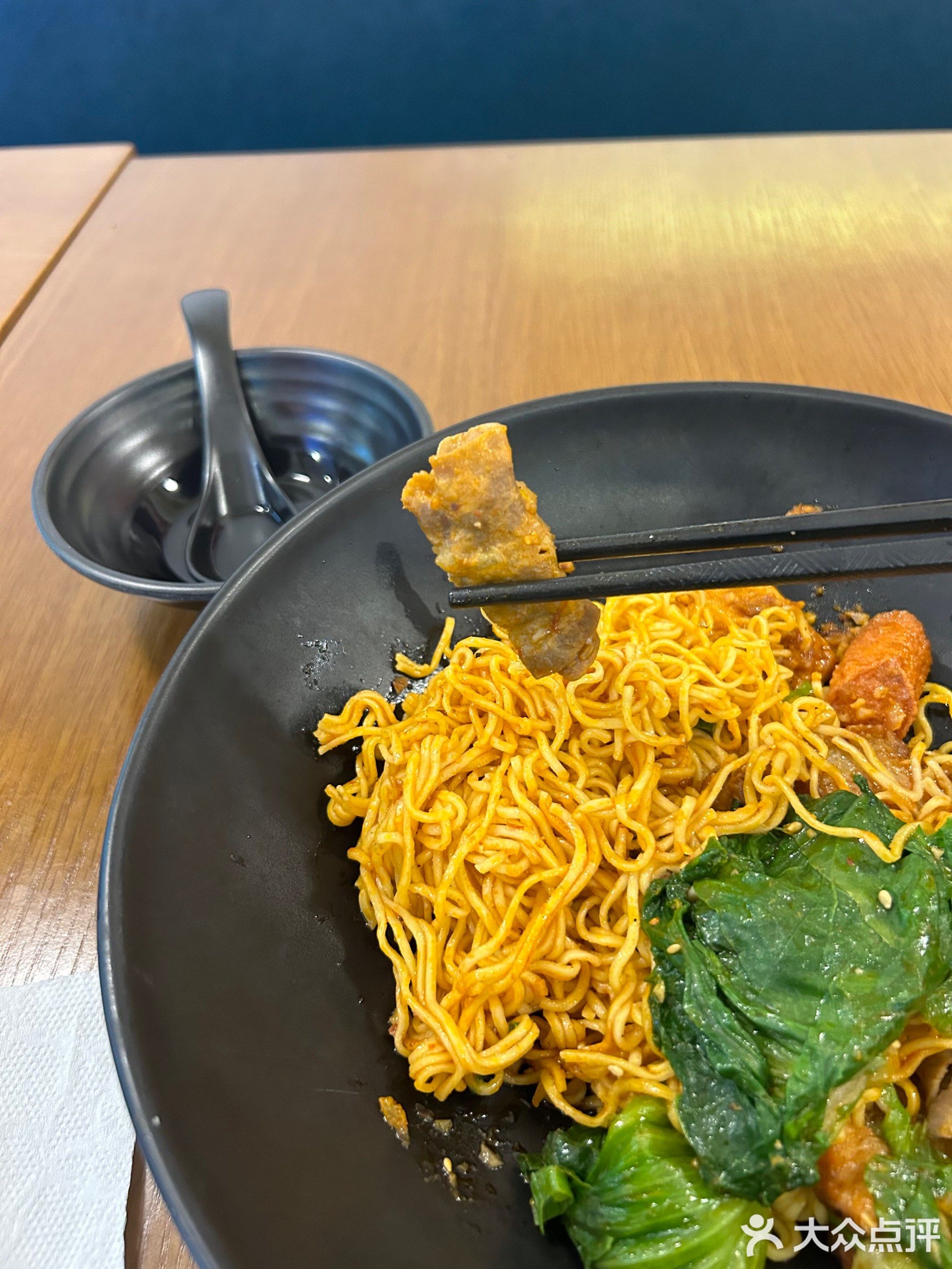 蜀小院麻辣香锅(溢彩荟店)