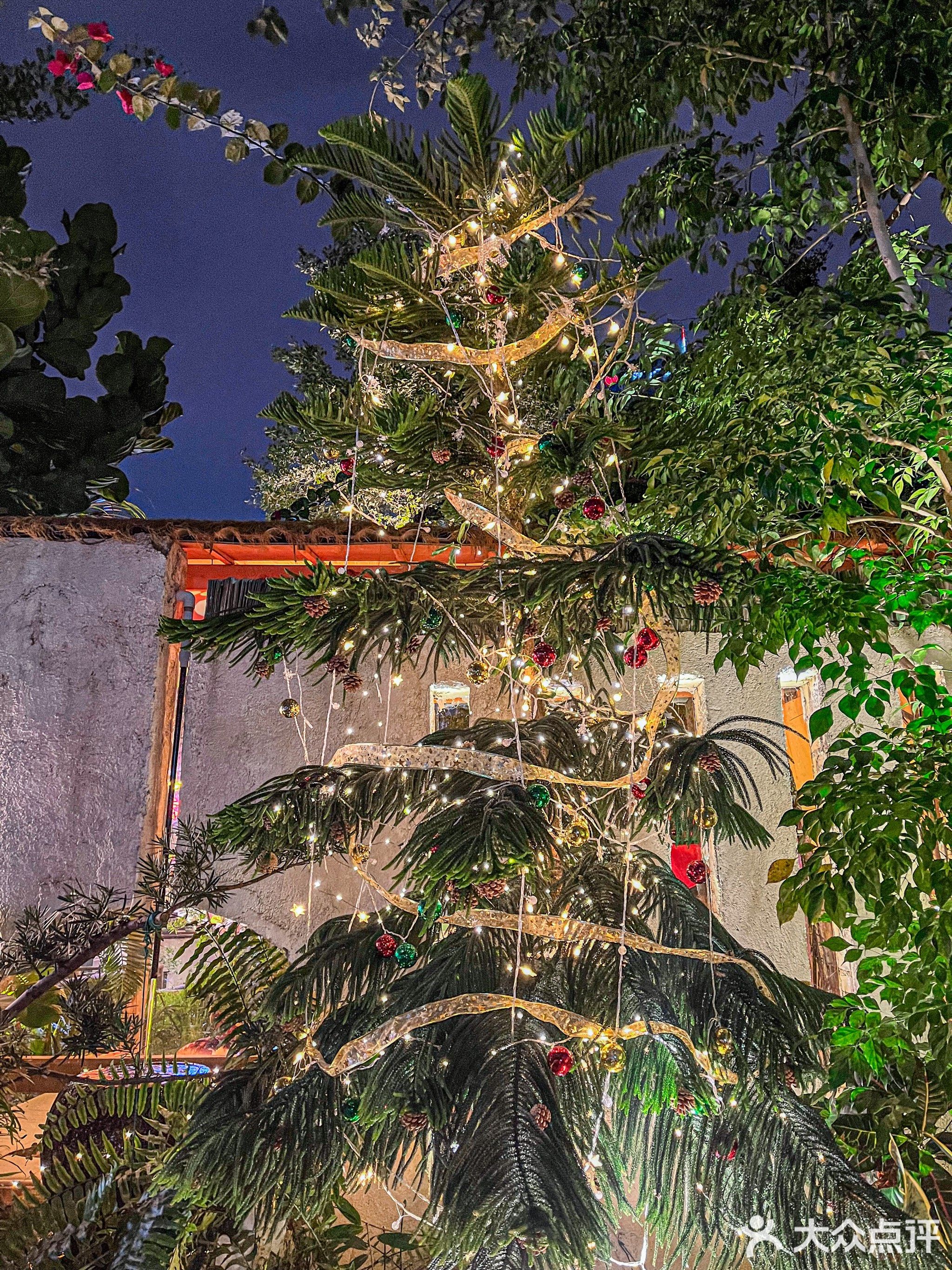 泰想食·美式热狗·泰式烧烤(钦州总店)