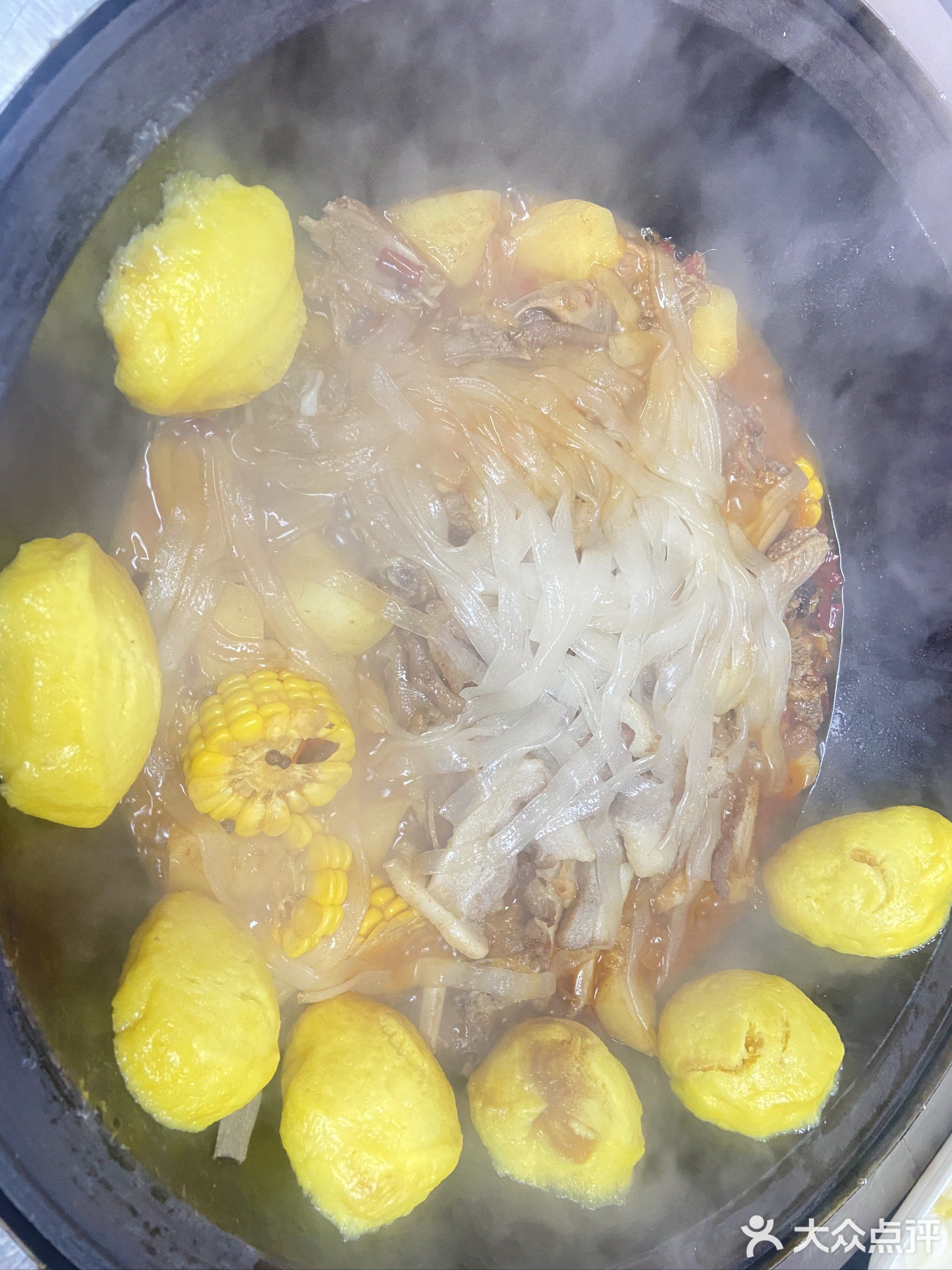 东北张家乡村铁锅炖