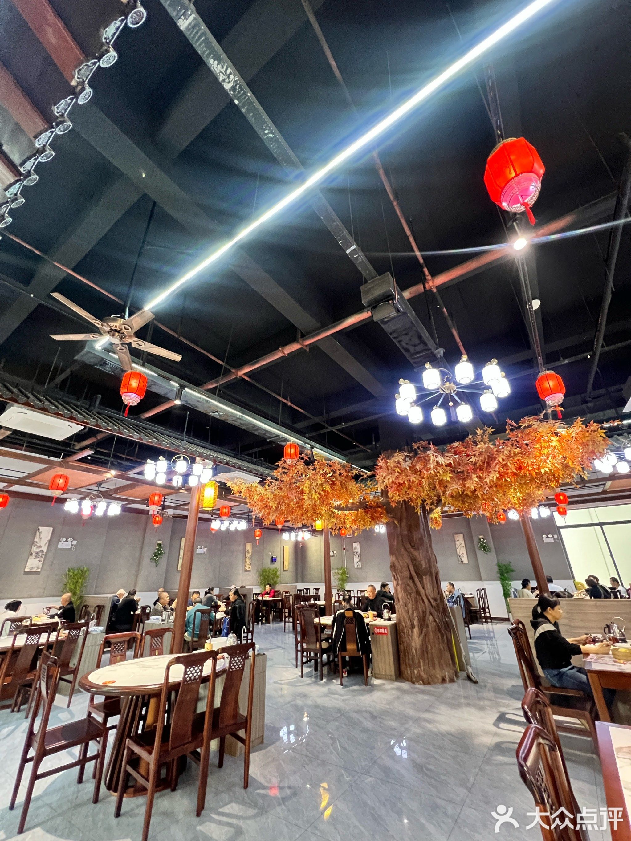 幸福茶楼(椹川大道南店)