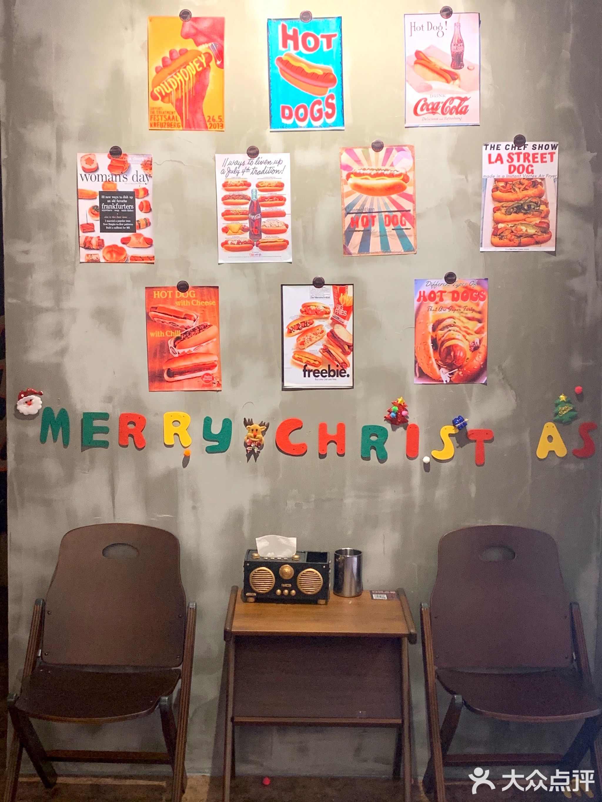 热狗人HotDog Guys美式复古热狗咖啡店