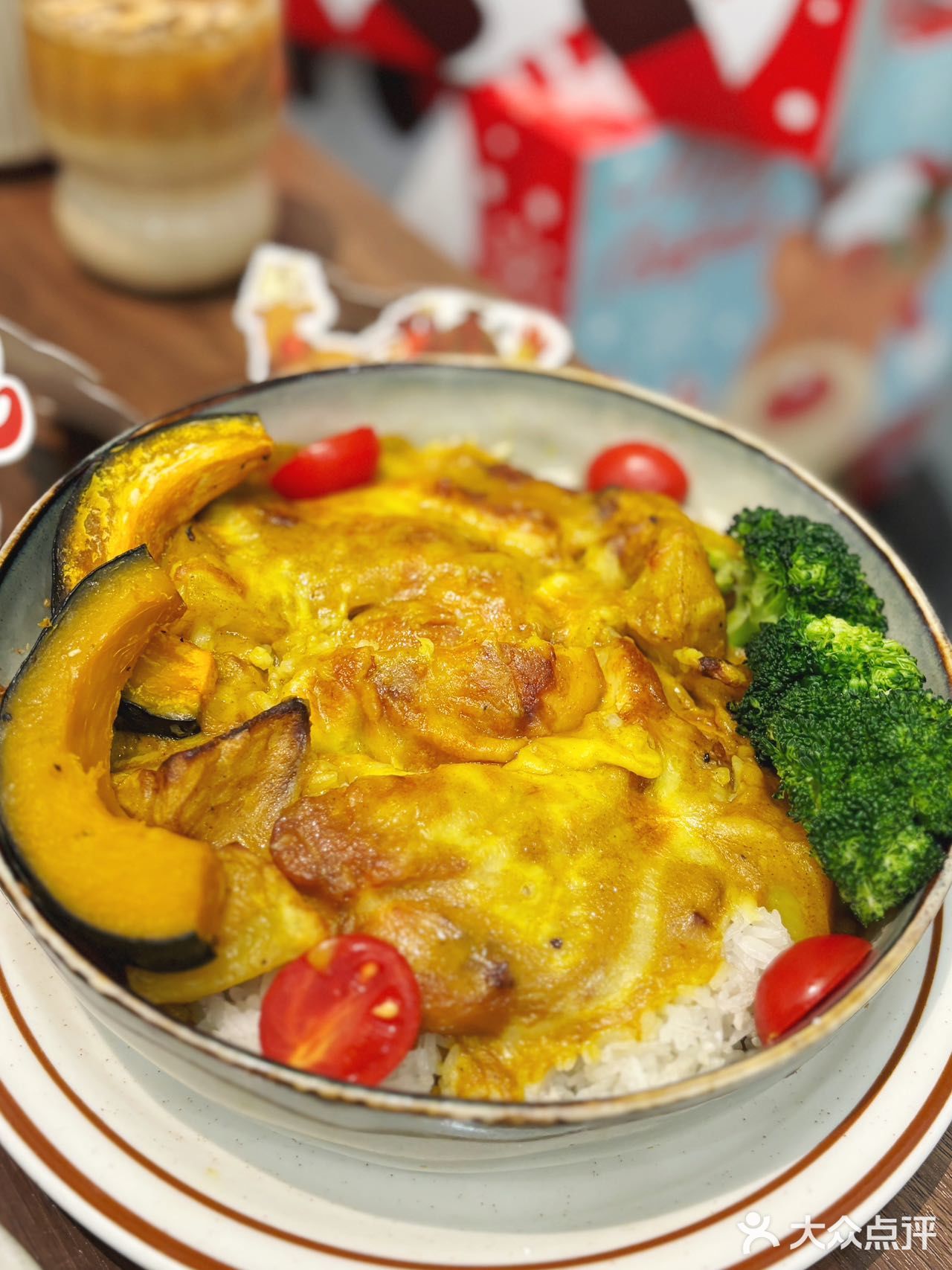 TATA食堂全日餐健康简餐(盛新百货店)