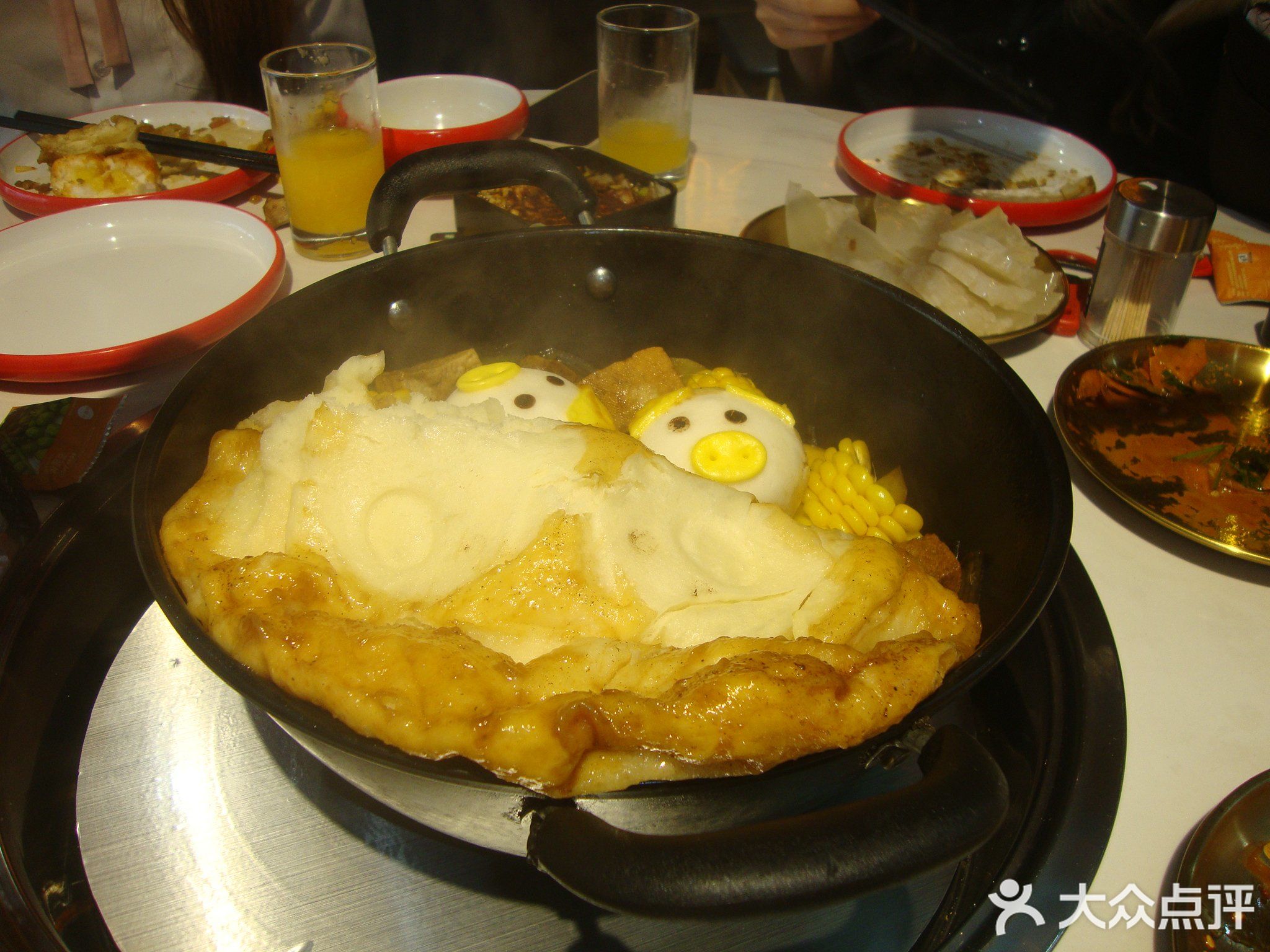 小猪盖被烀饼·铁锅炖(明珠广场店)