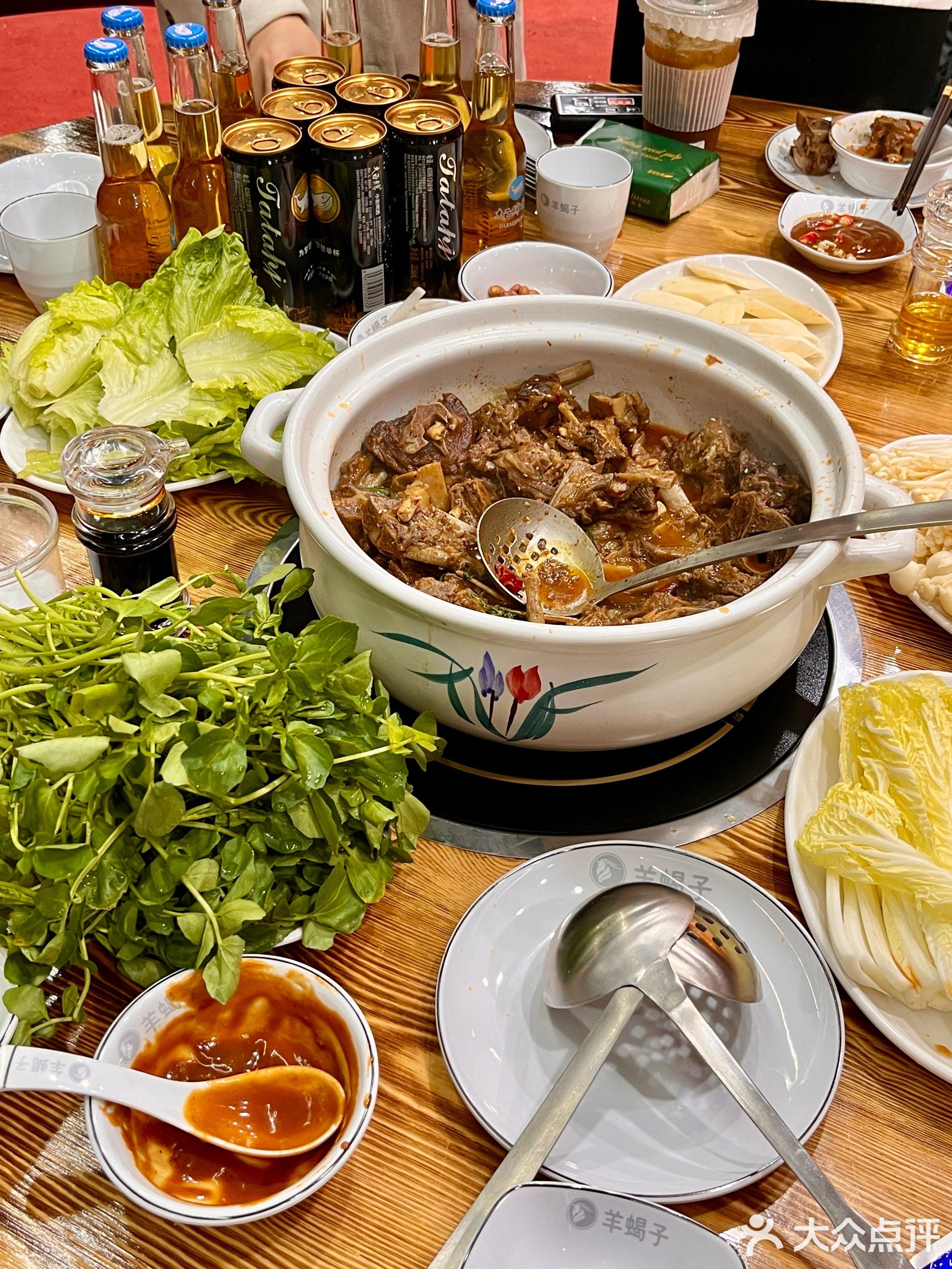 骨香锅羊蝎子鸡煲