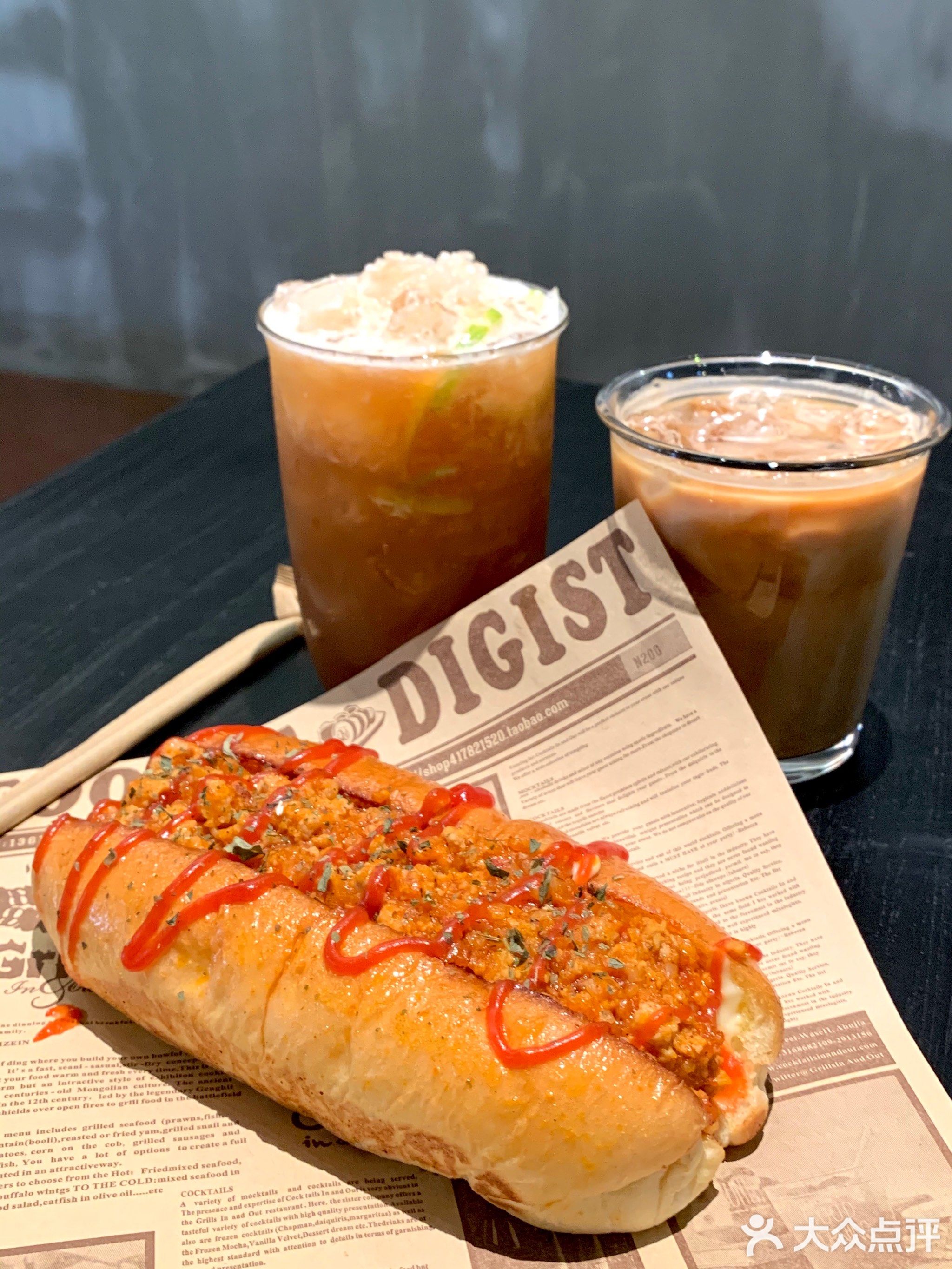 热狗人HotDog Guys美式复古热狗咖啡店