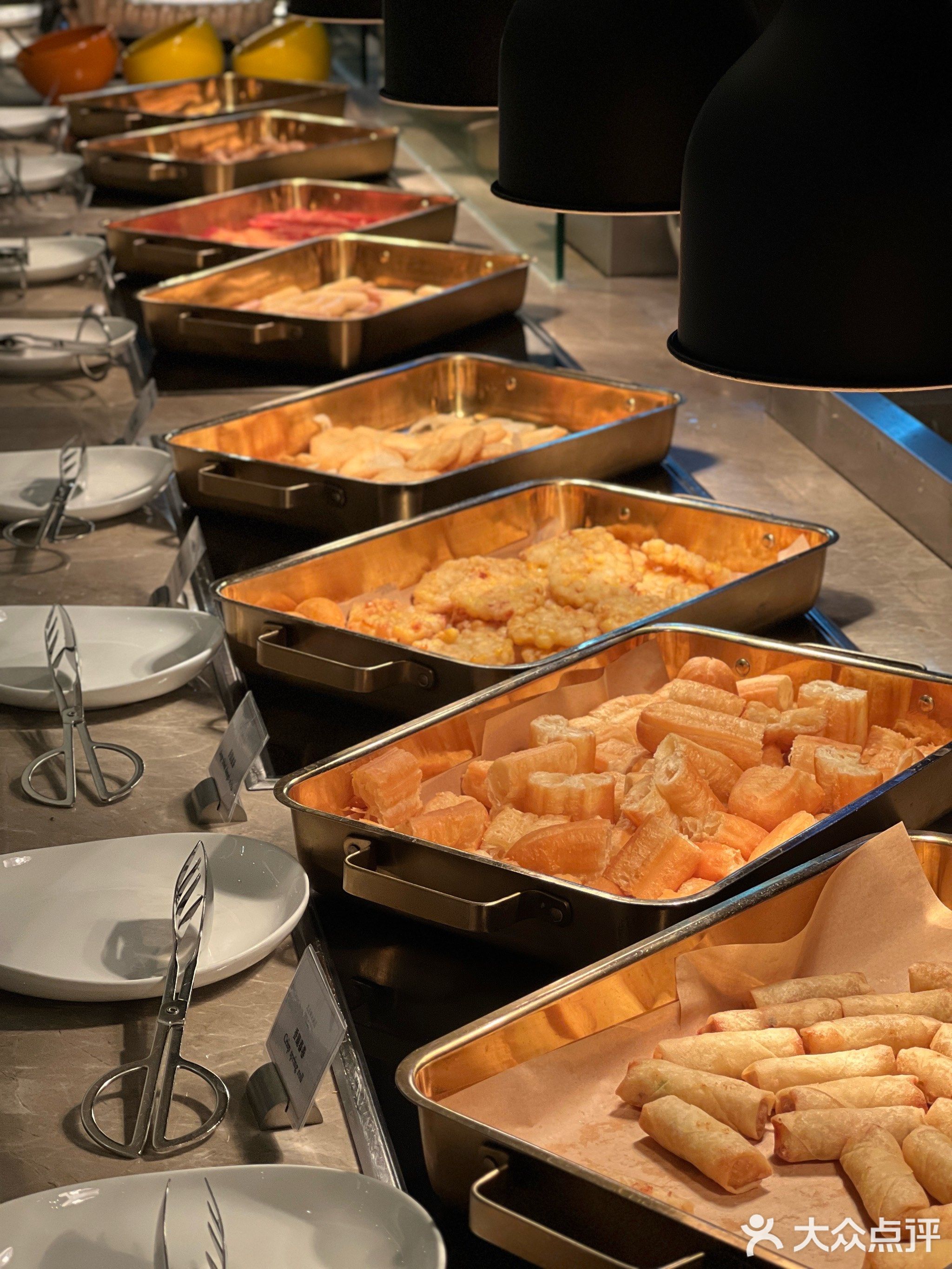 名座假日酒店全日制自助餐厅