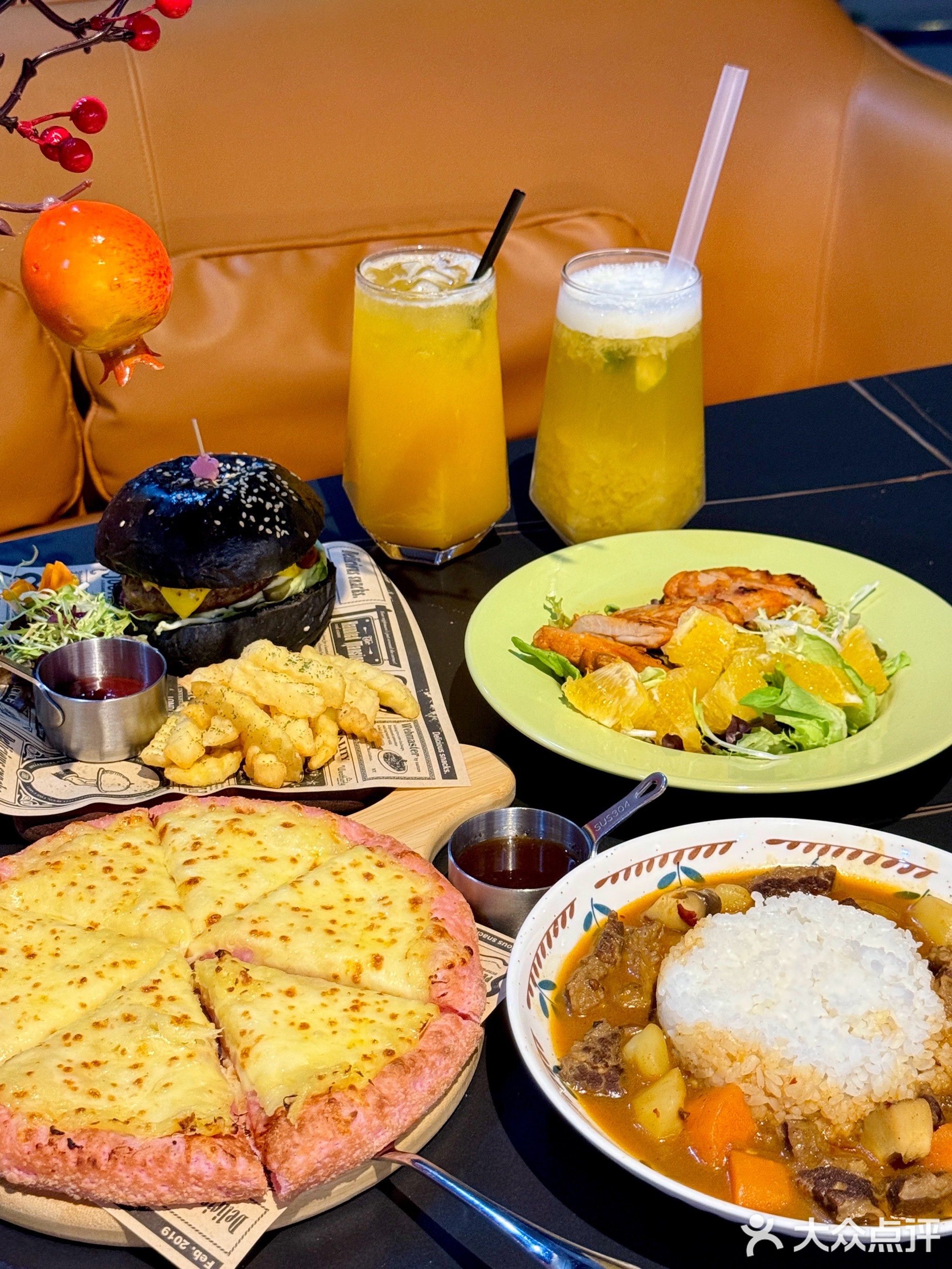 熊饱饱(披萨饮品简餐)