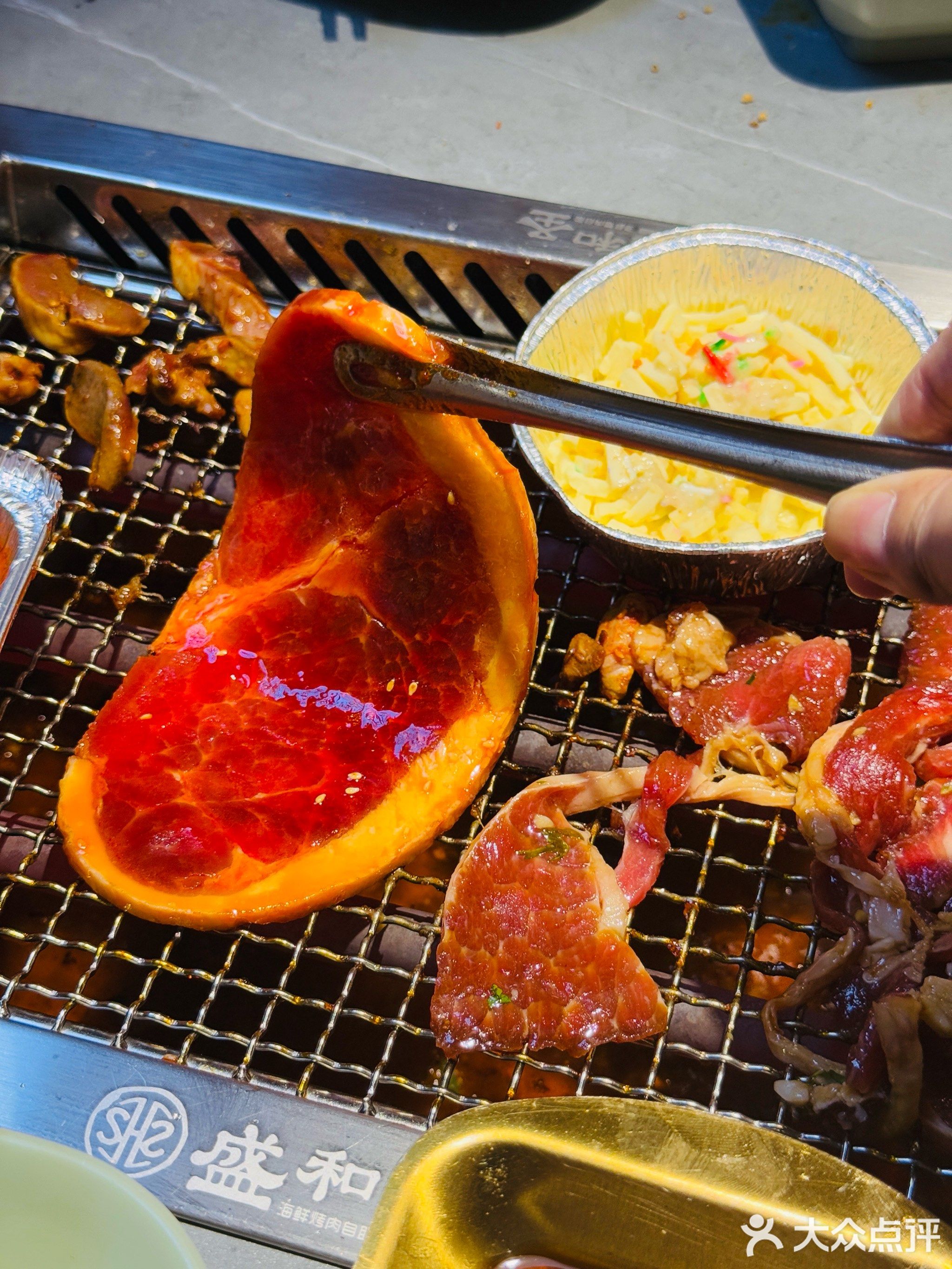盛和圣海鲜烤肉自助(乌海万达店)
