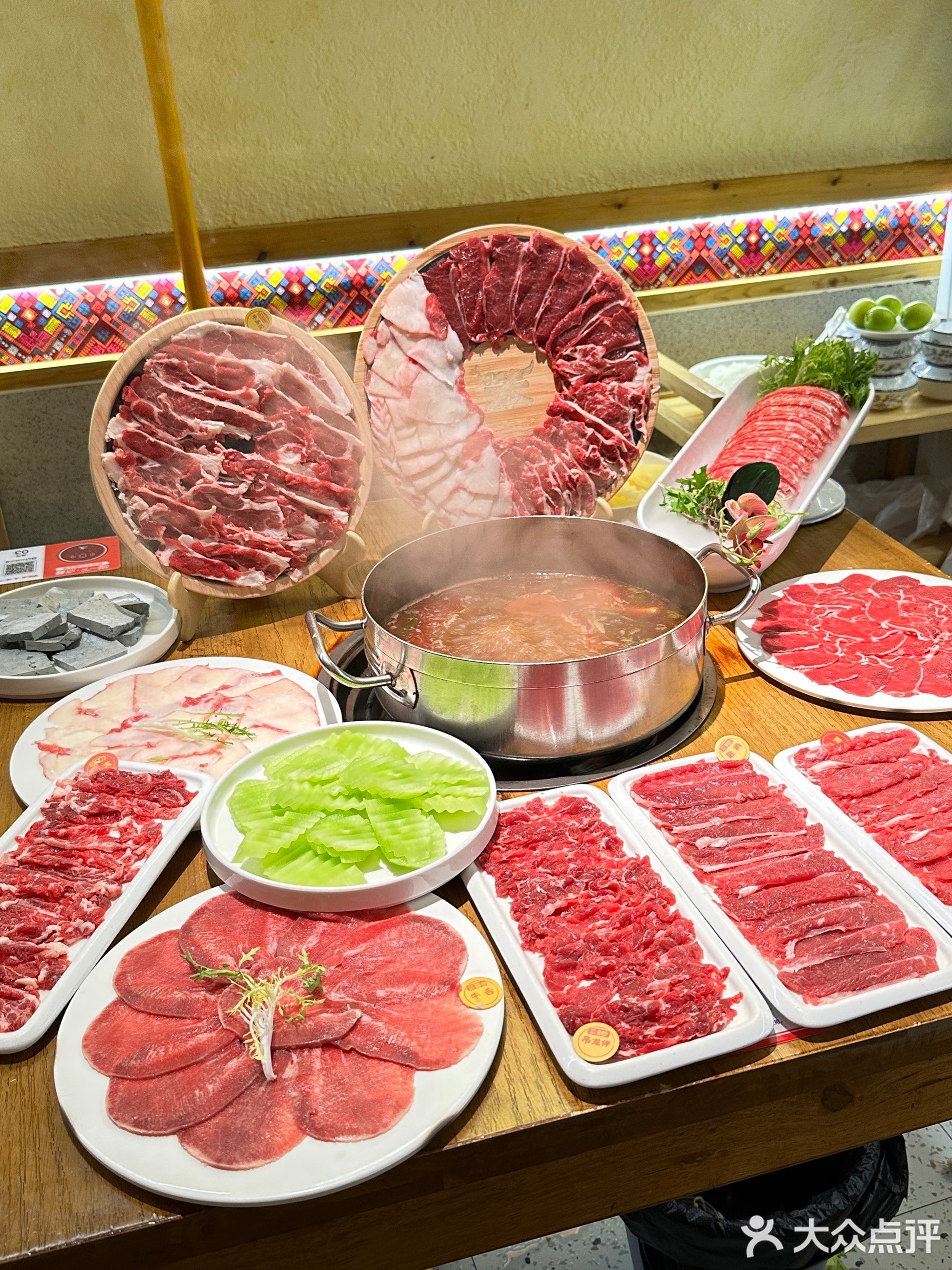 笨牛酸汤牛肉火锅(新蒲林达美食街店)