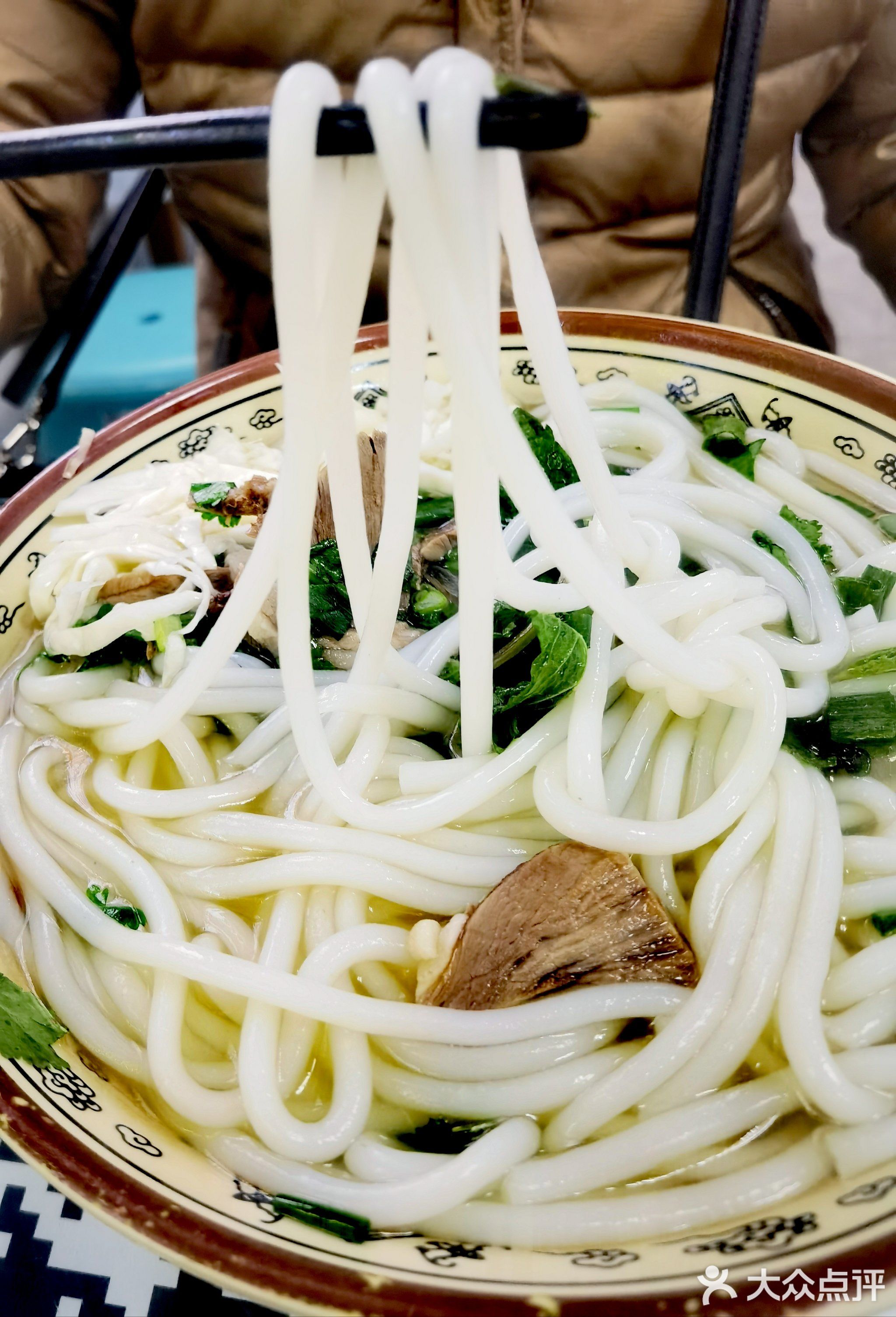 老盐边张戈羊肉米线(花城新区店)