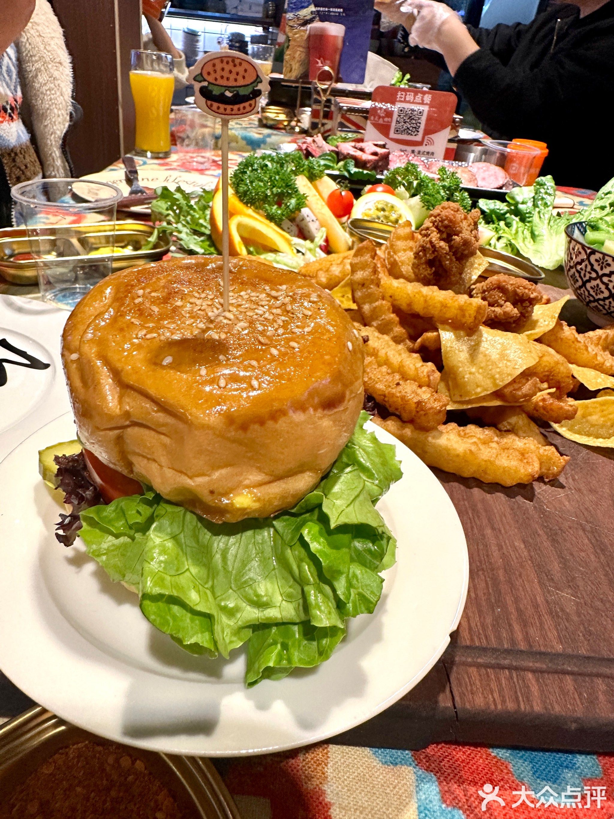 爆牛啤美式烤肉(珠海路店)