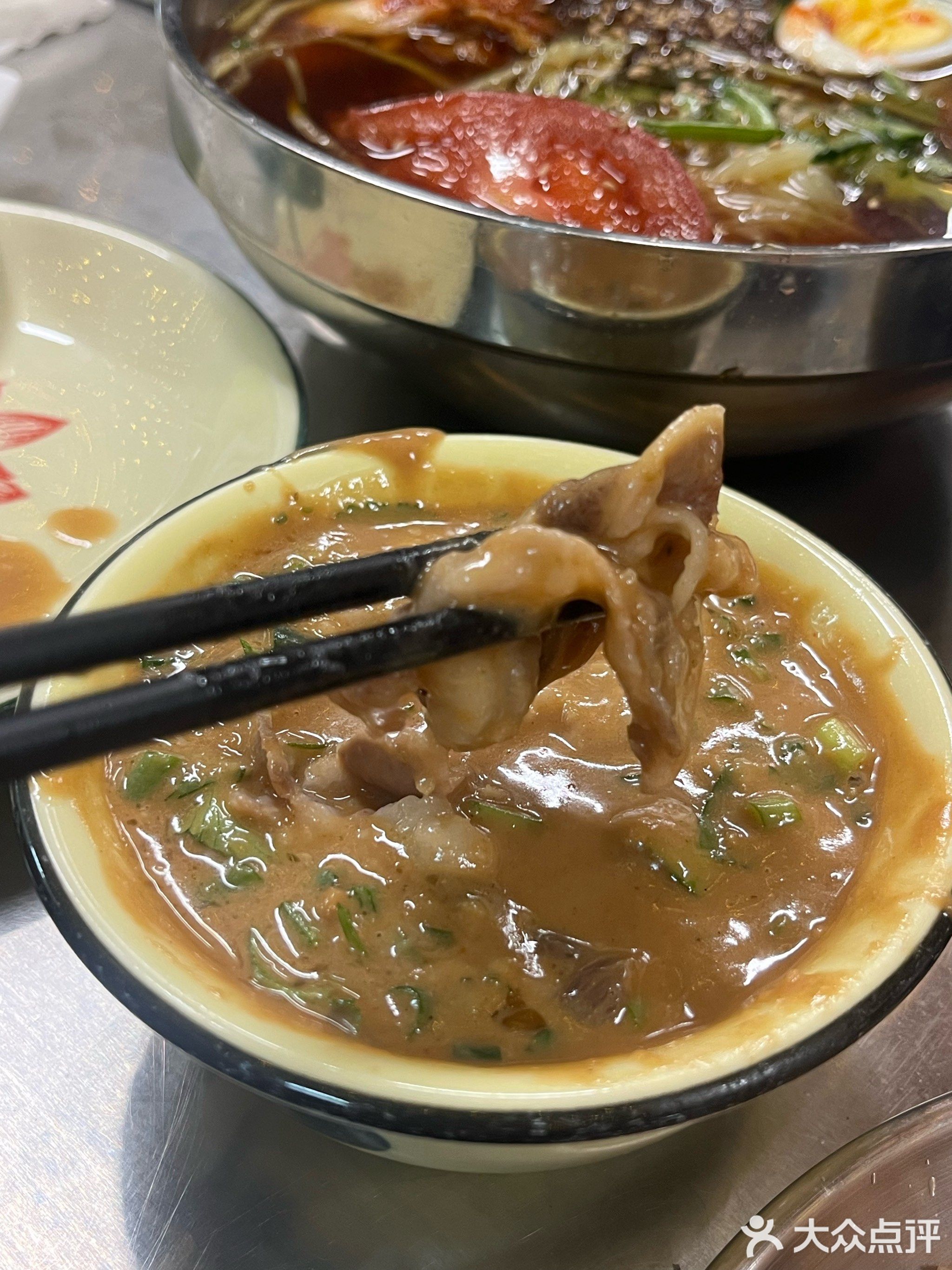 亨通地桌烤肉(老军营店)