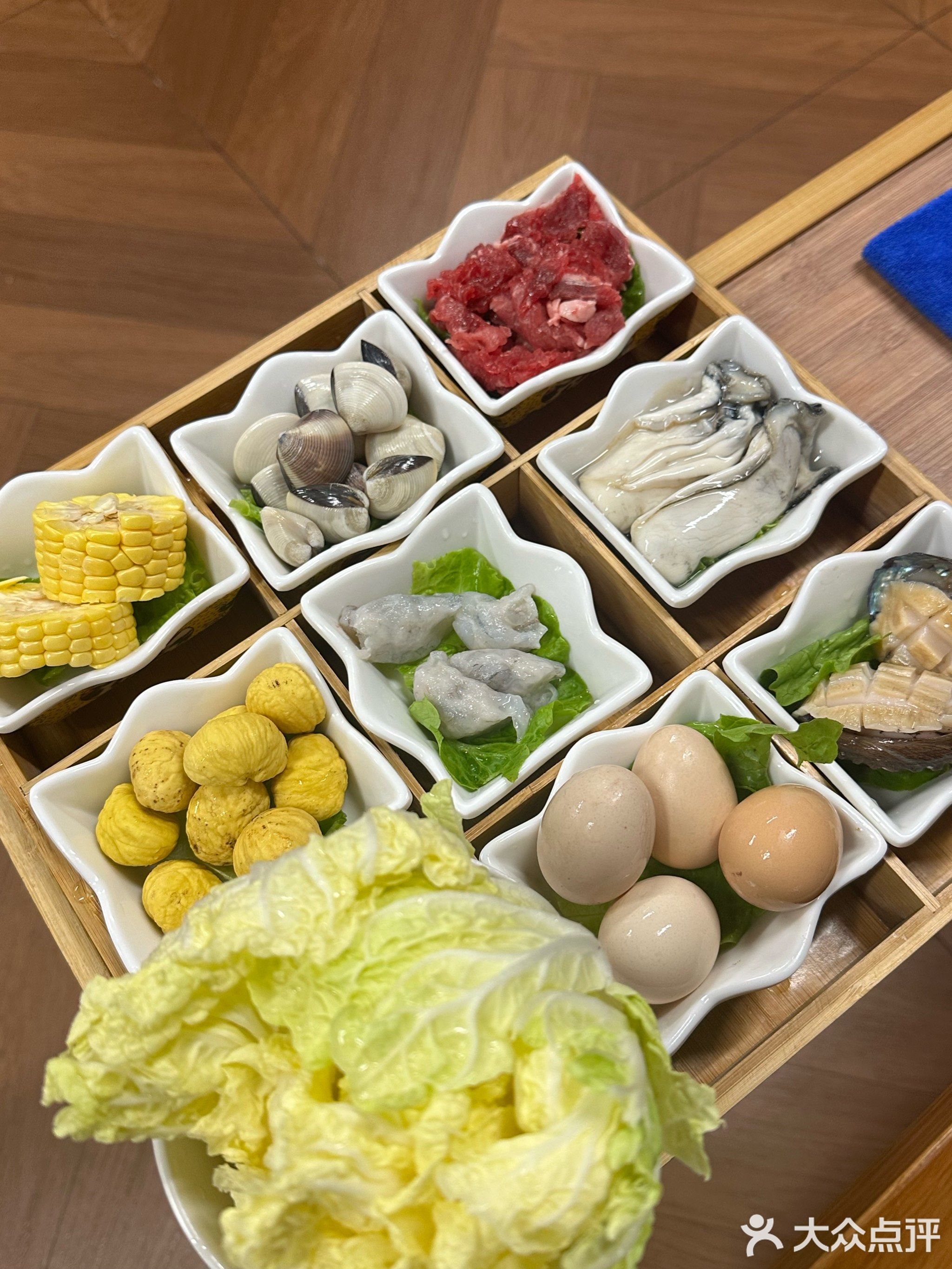 何大叔泥炉鸡煲(万达店)