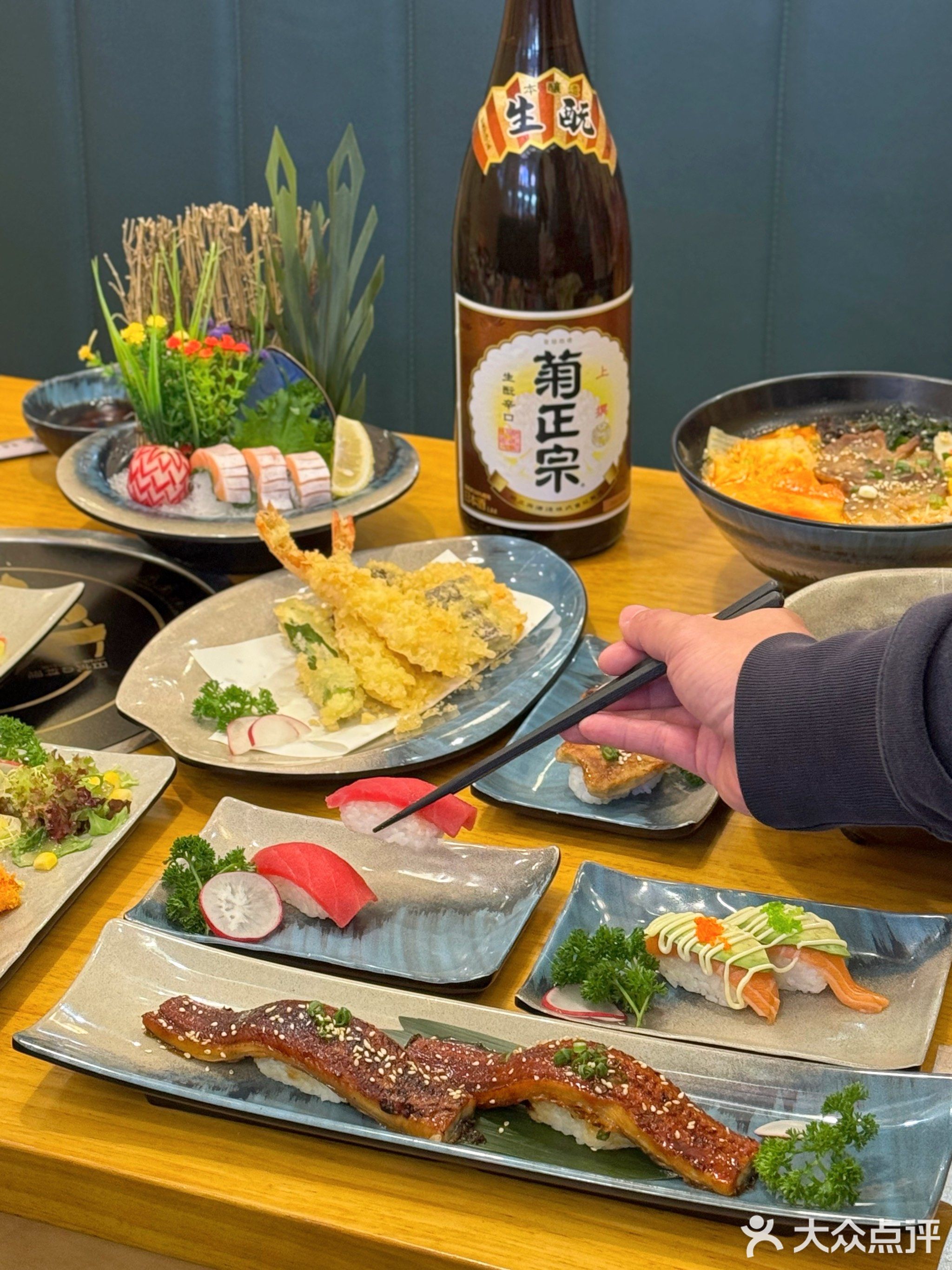 本岛创意料理の寿喜烧の烧鸟(容桂店)