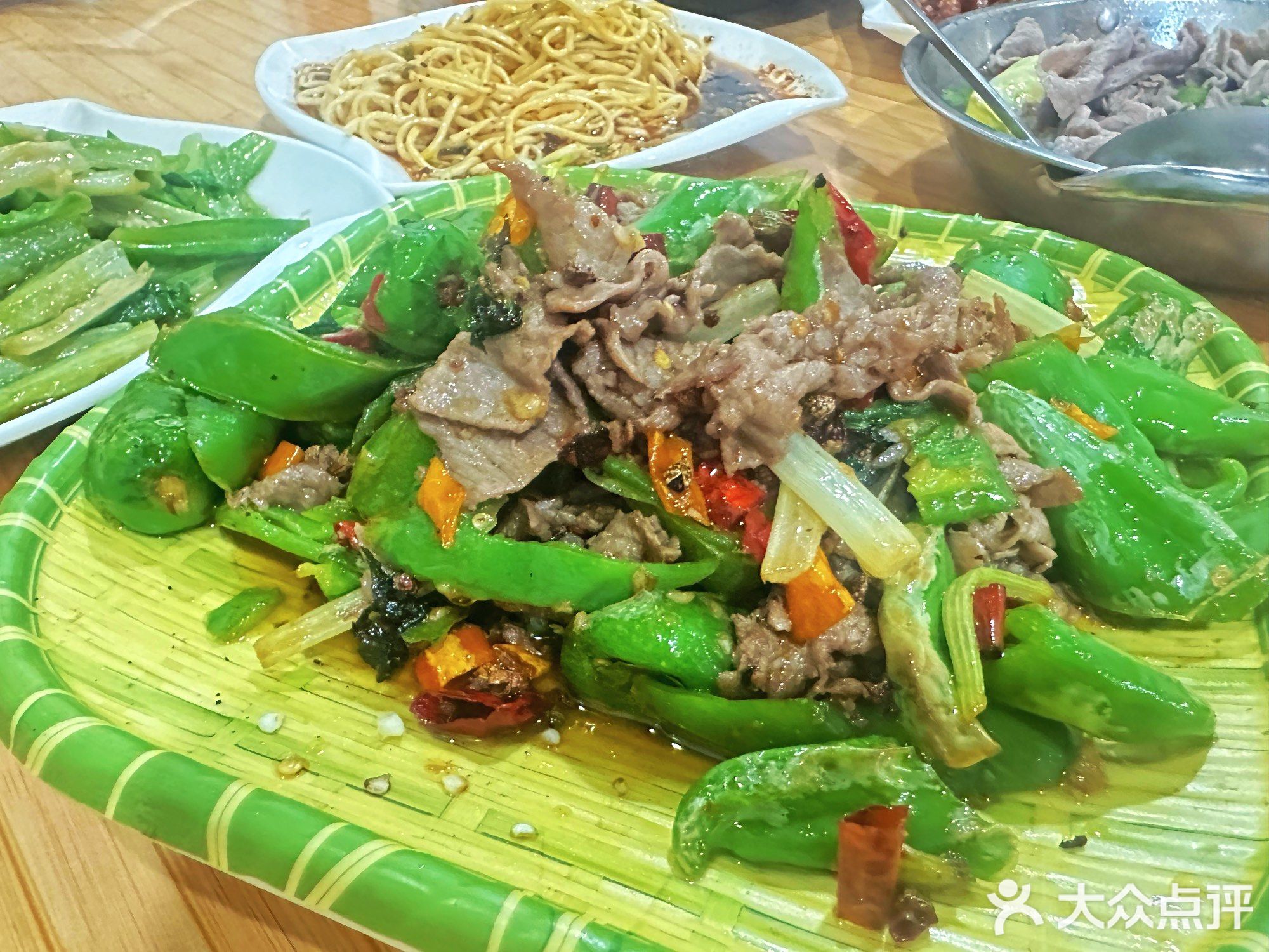 清真·苏莱曼尼跷脚牛肉