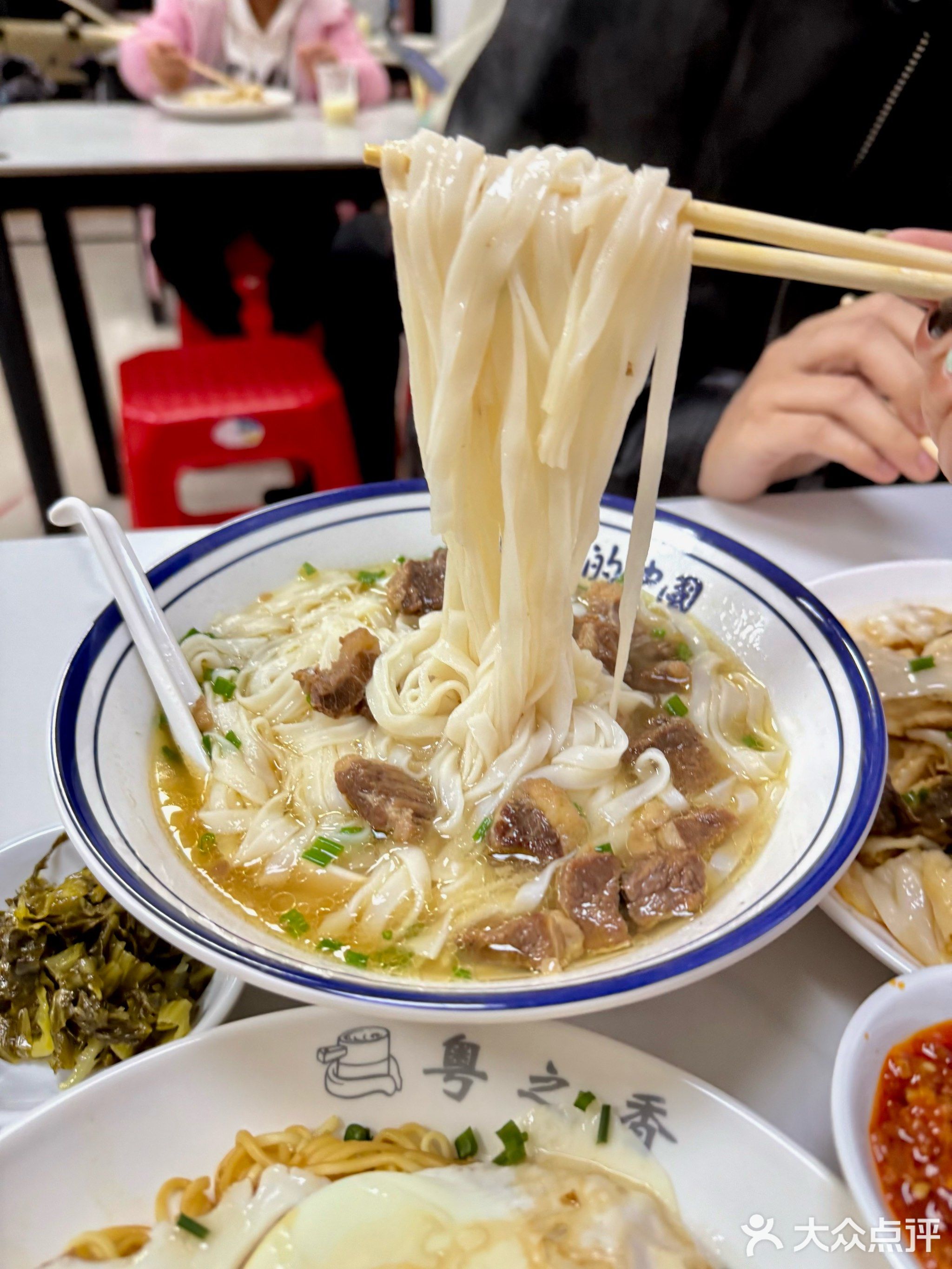 粤之香石磨肠粉(华景花园店)