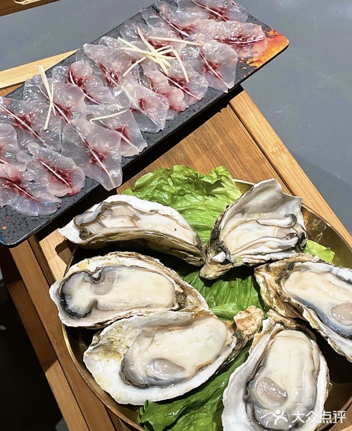 野炉和牛烤肉火锅店