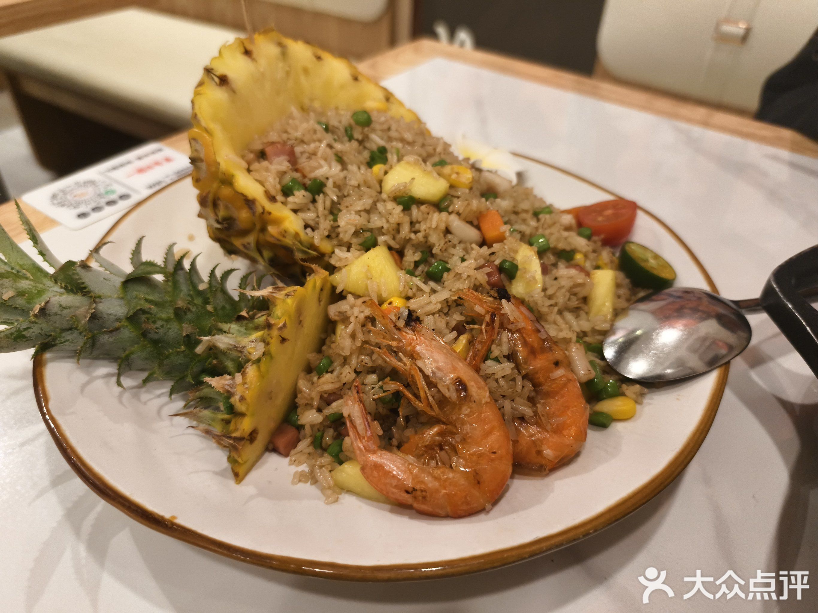 泰夜东南亚融合料理·招牌重庆烤鱼·重庆鸡公煲