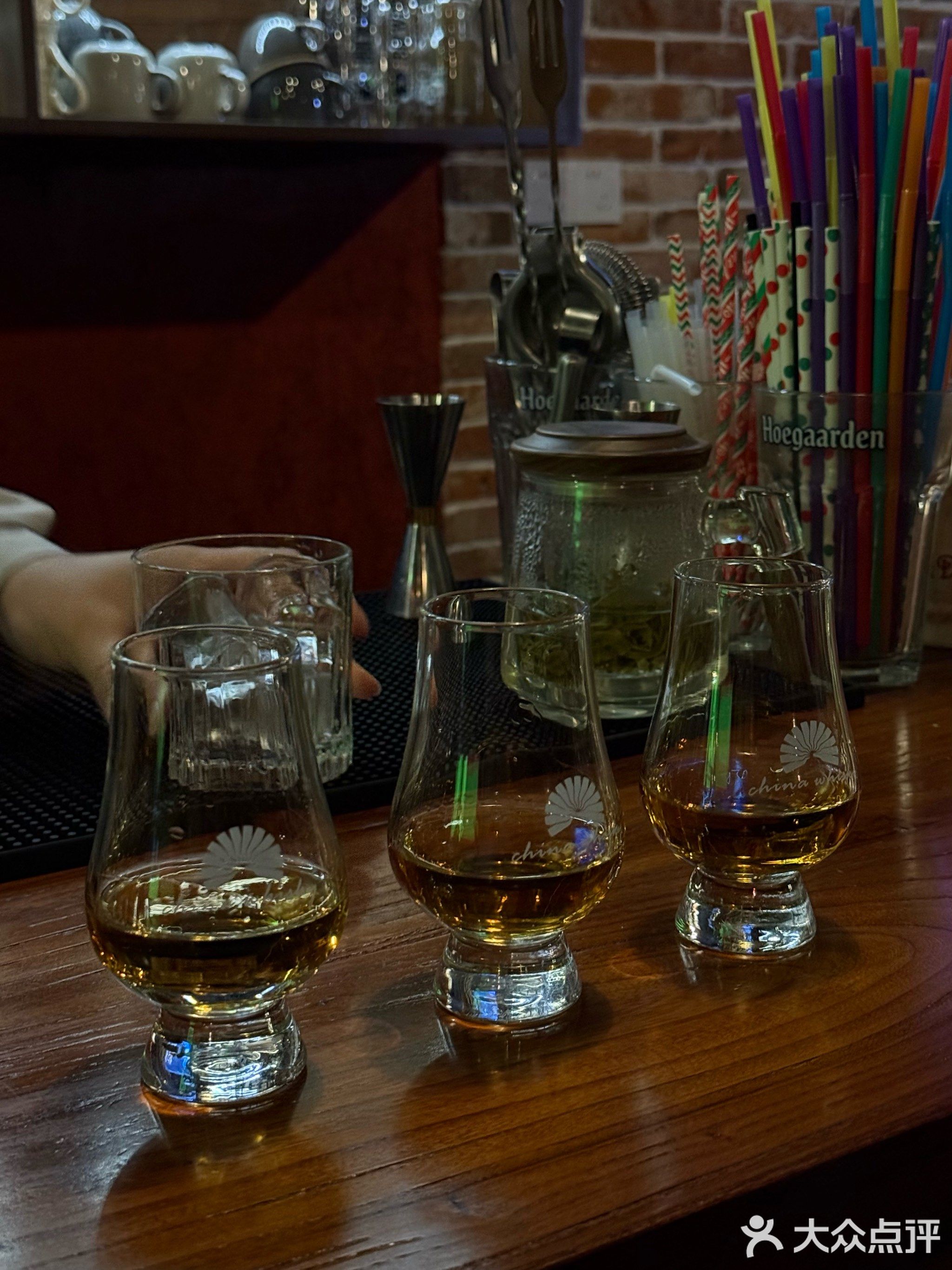 oreillys爱尔兰餐吧(文化广场店),电话,路线,公交,地址,地图,预定,价格,团购,优惠,oreillys爱尔兰 餐吧(文化广场店)在哪，怎么走_宁波美食