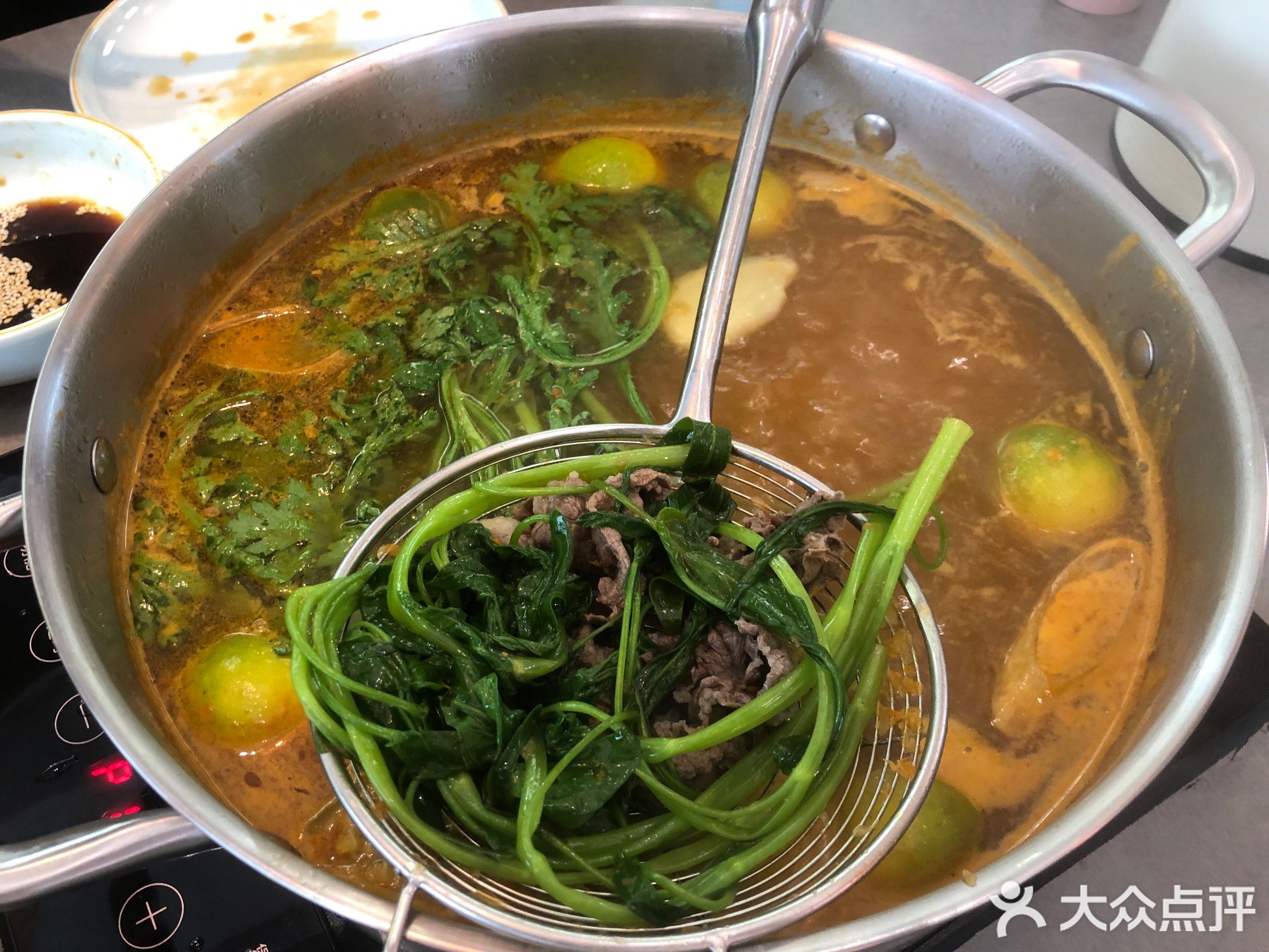 咁牛·鲜切黄牛肉火锅(御海湾店)