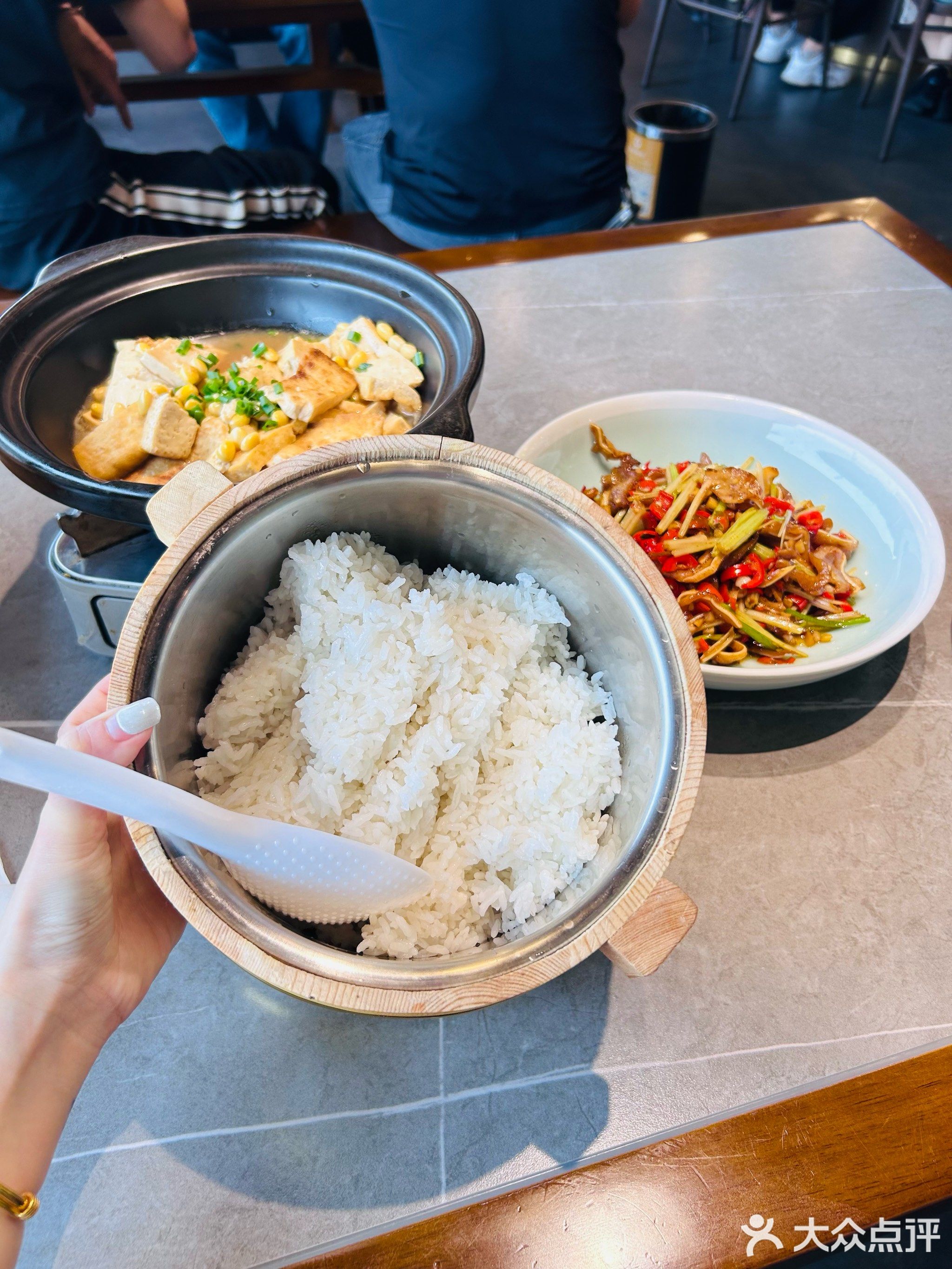 煌嫂当家·湘菜·海鲜(新阳店)