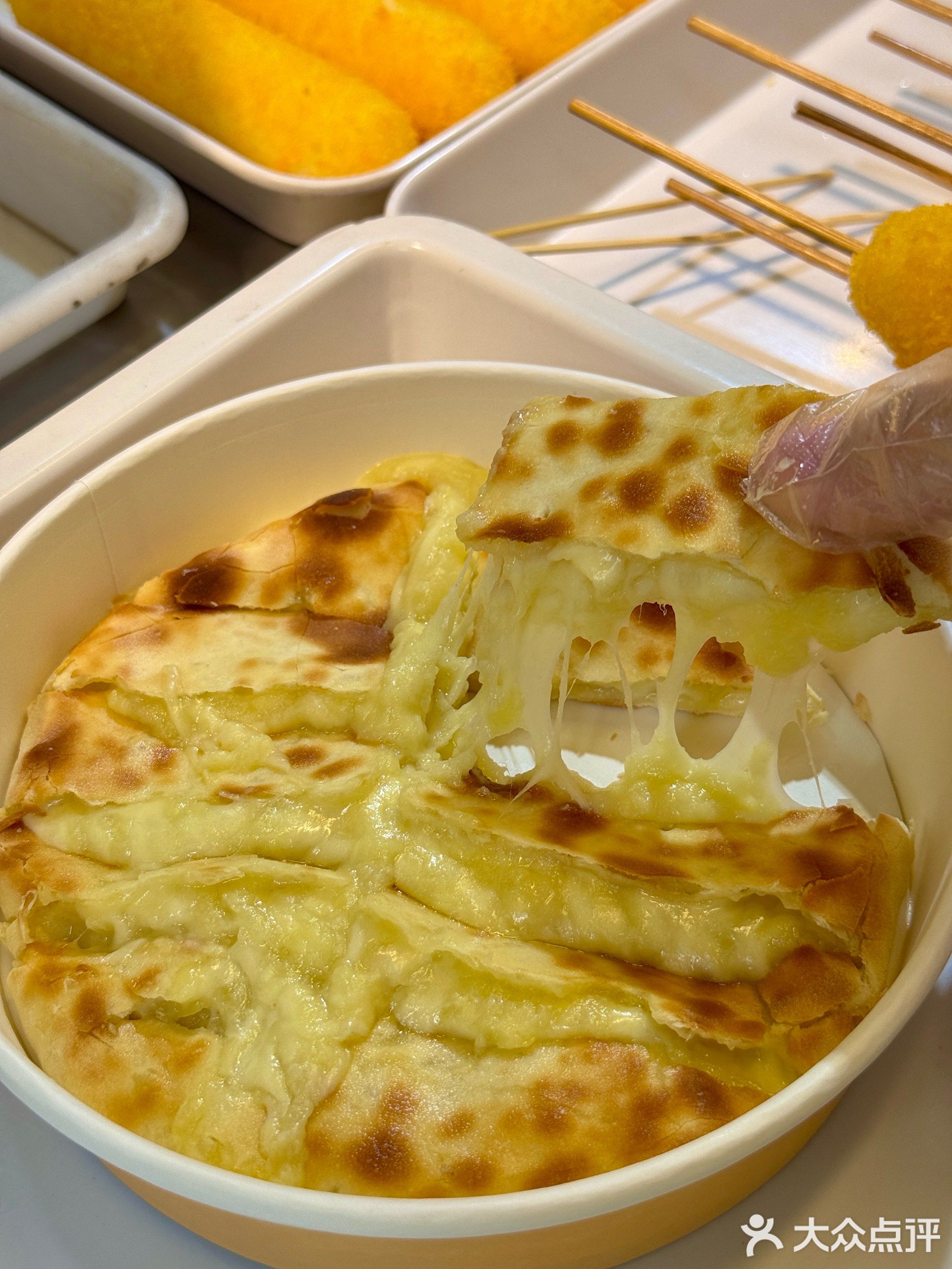 韩国拉丝芝士棒芝士榴莲饼(马家巷店)