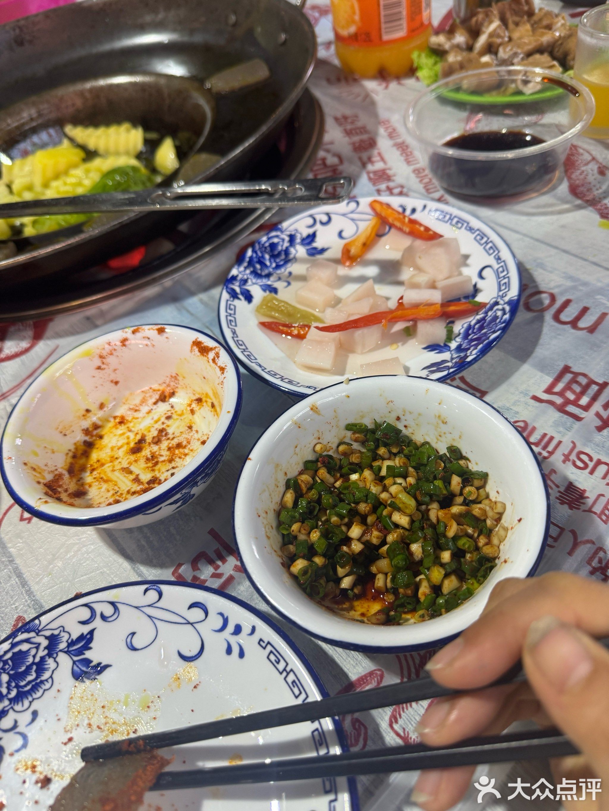 贵州烙锅火锅(光明村店)