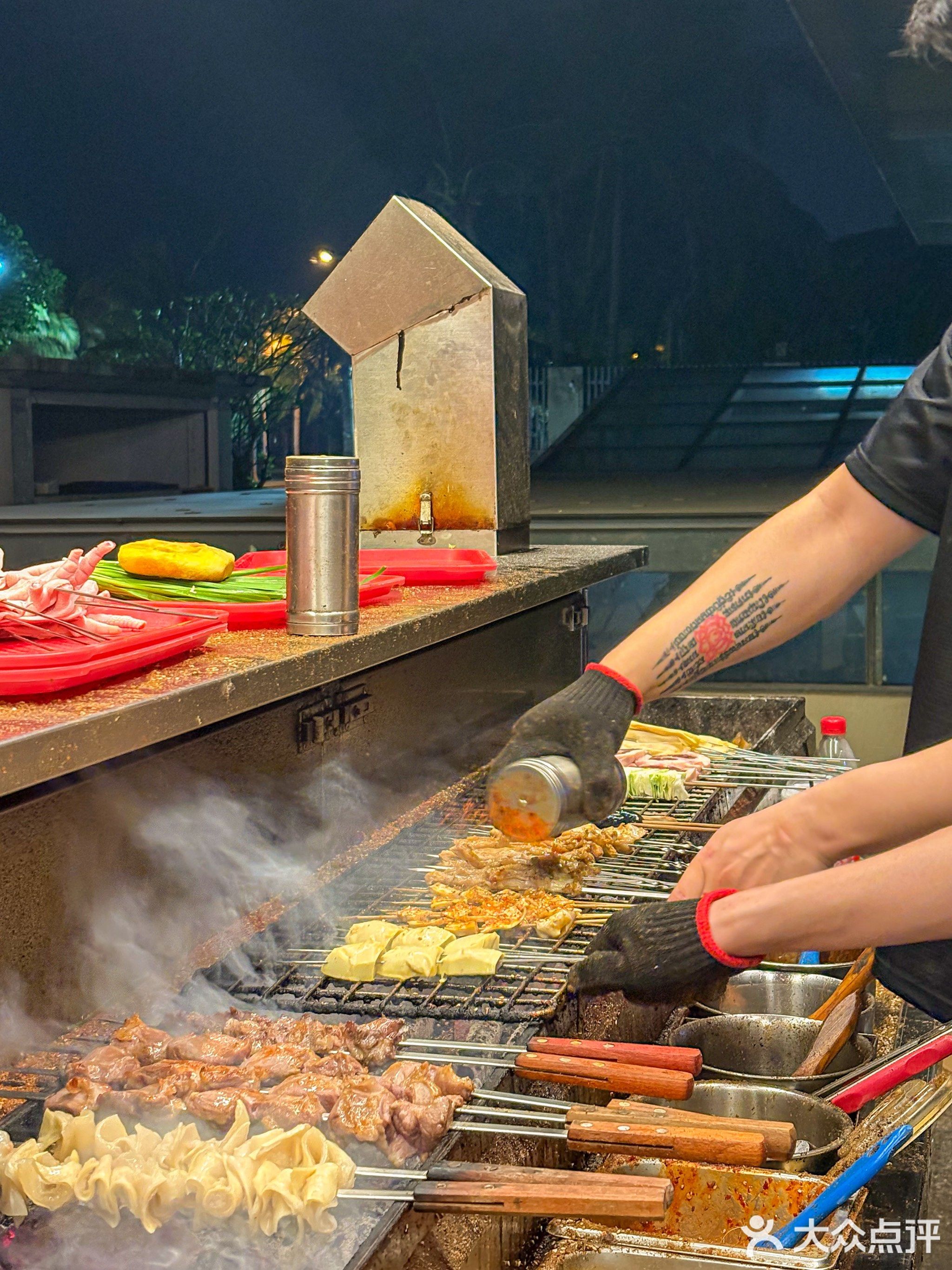 解恨世家·鲜肉烧烤