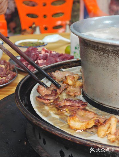 莫记仙沟动动牛肉店(海大北门店)