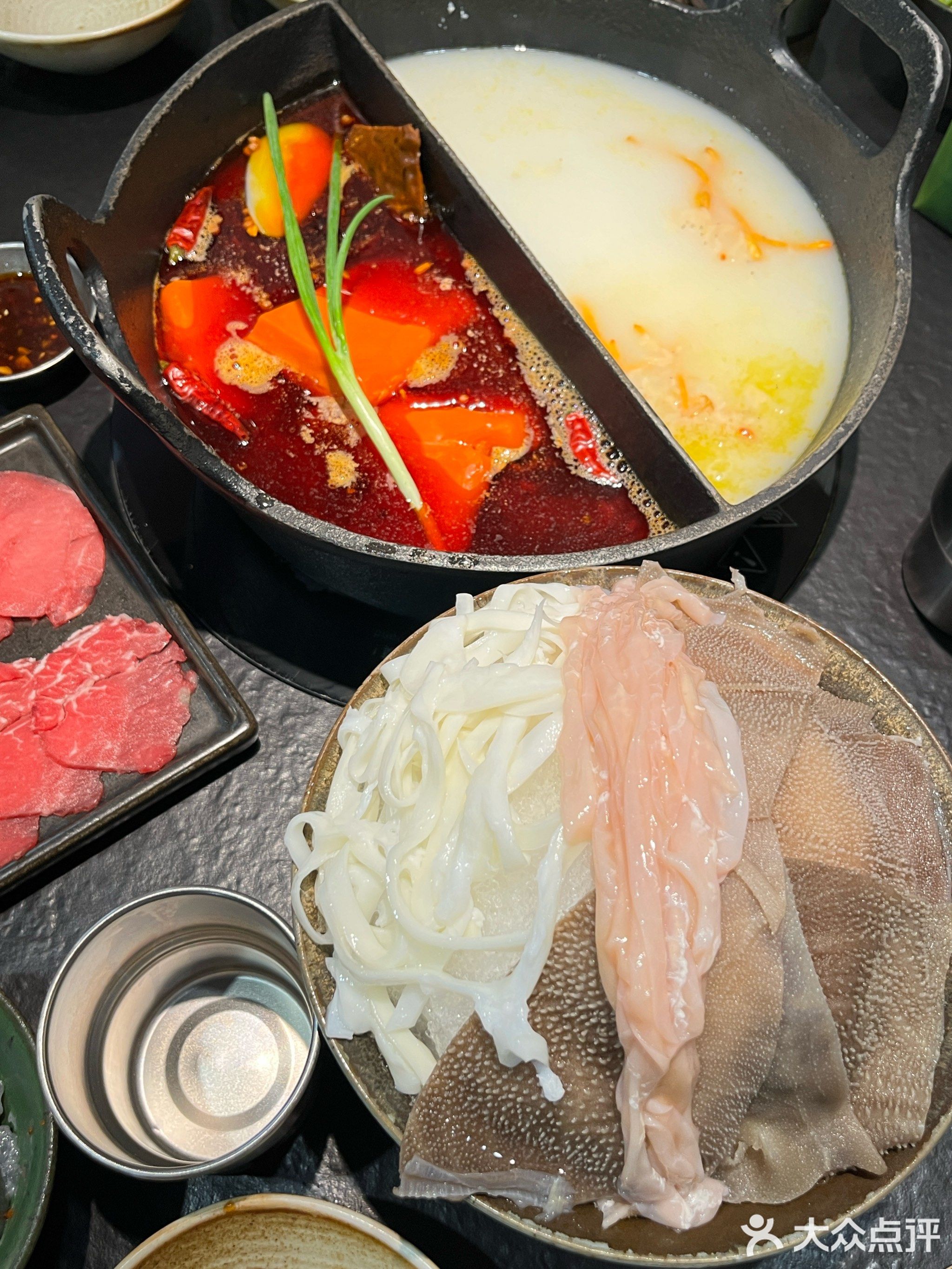 山寻山·山野火锅(池州首店)
